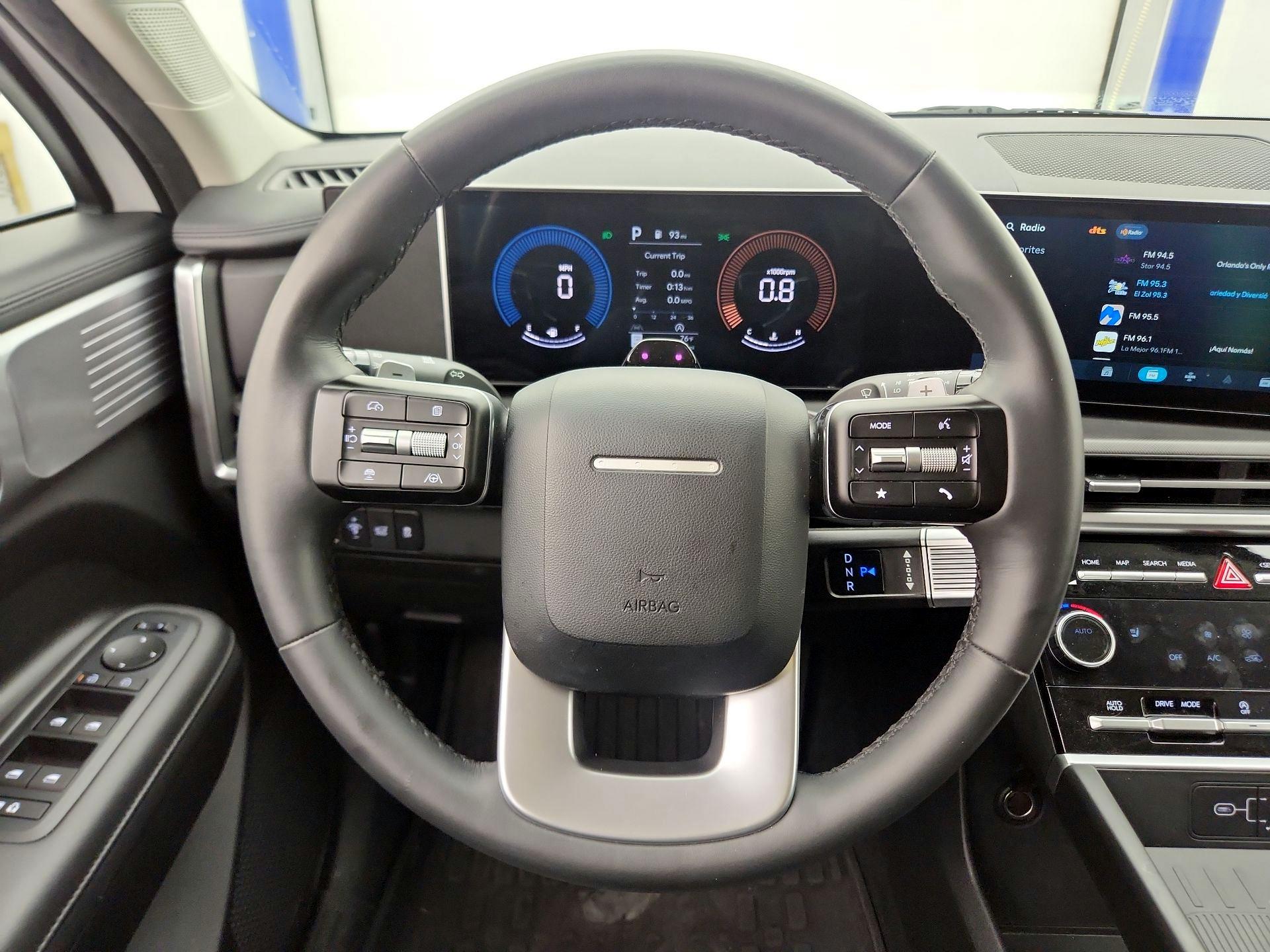 Thumbnail: 2025 Hyundai Santa Fe - 10