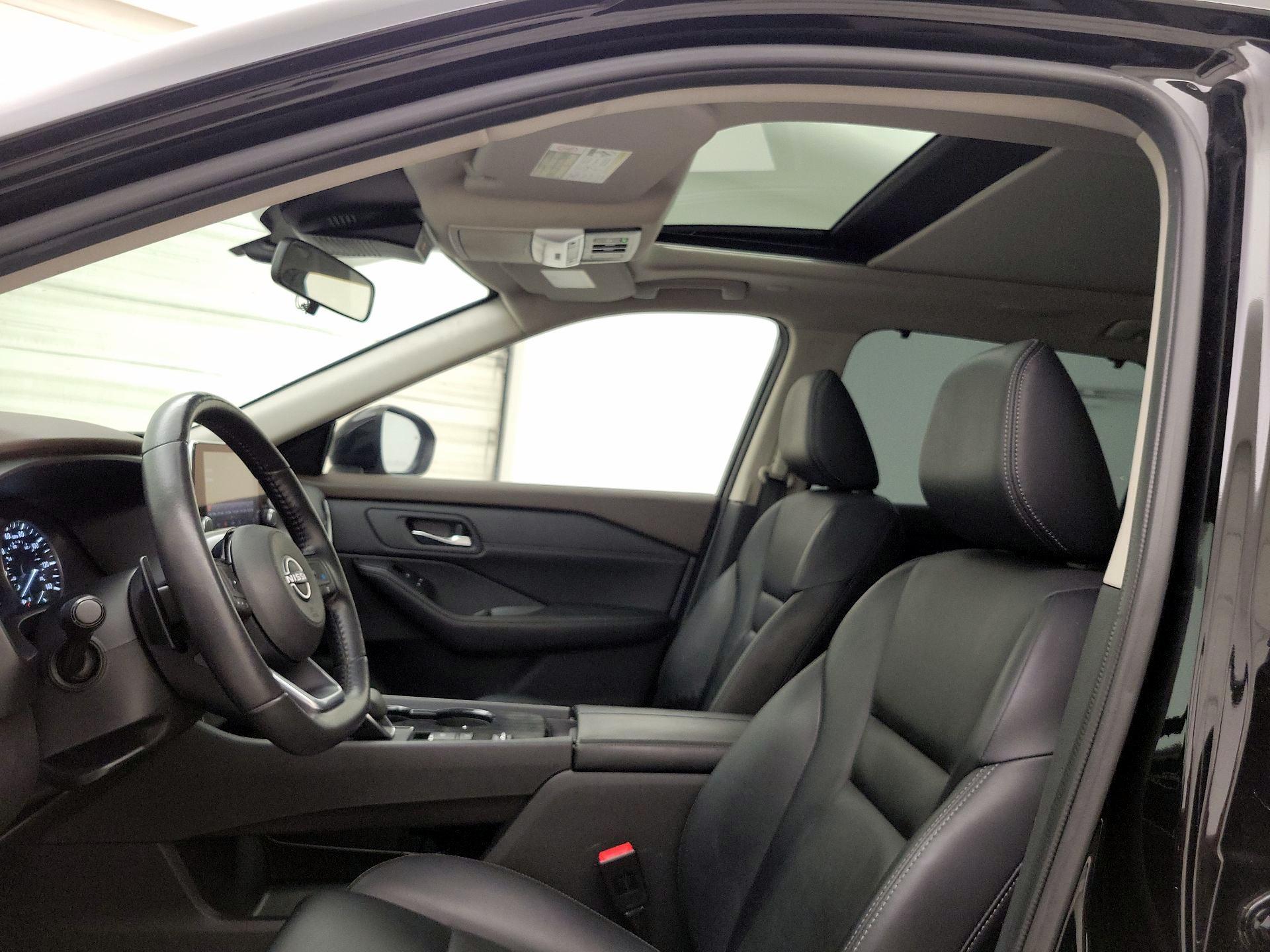 Thumbnail: 2023 Nissan Rogue - 19