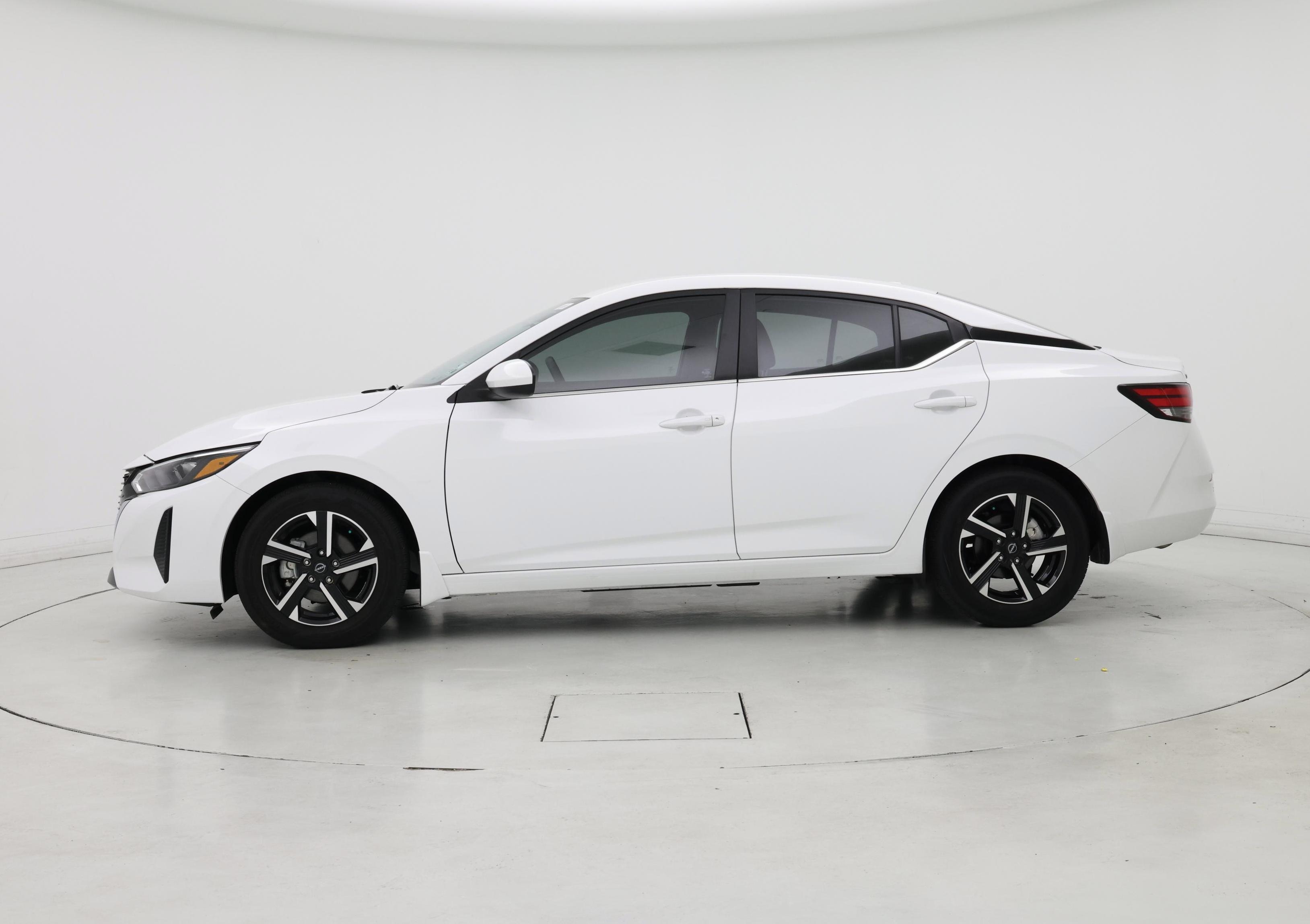 Thumbnail: 2025 Nissan Sentra - 3