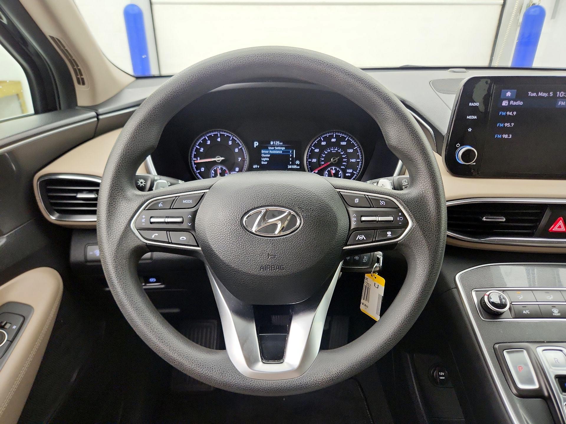 Thumbnail: 2023 Hyundai Santa Fe - 10