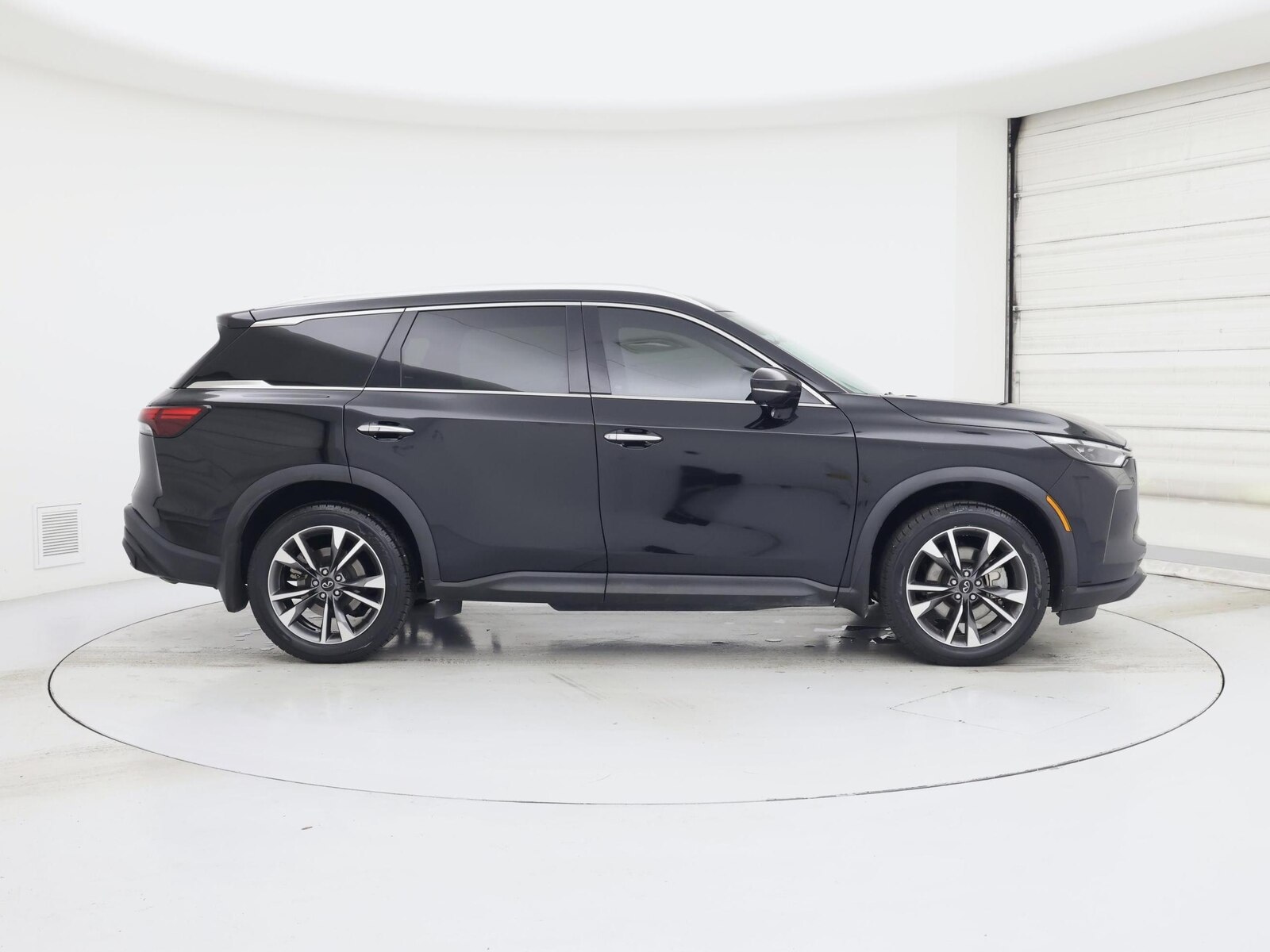 2023 INFINITI QX60 LUXE - Photo 8