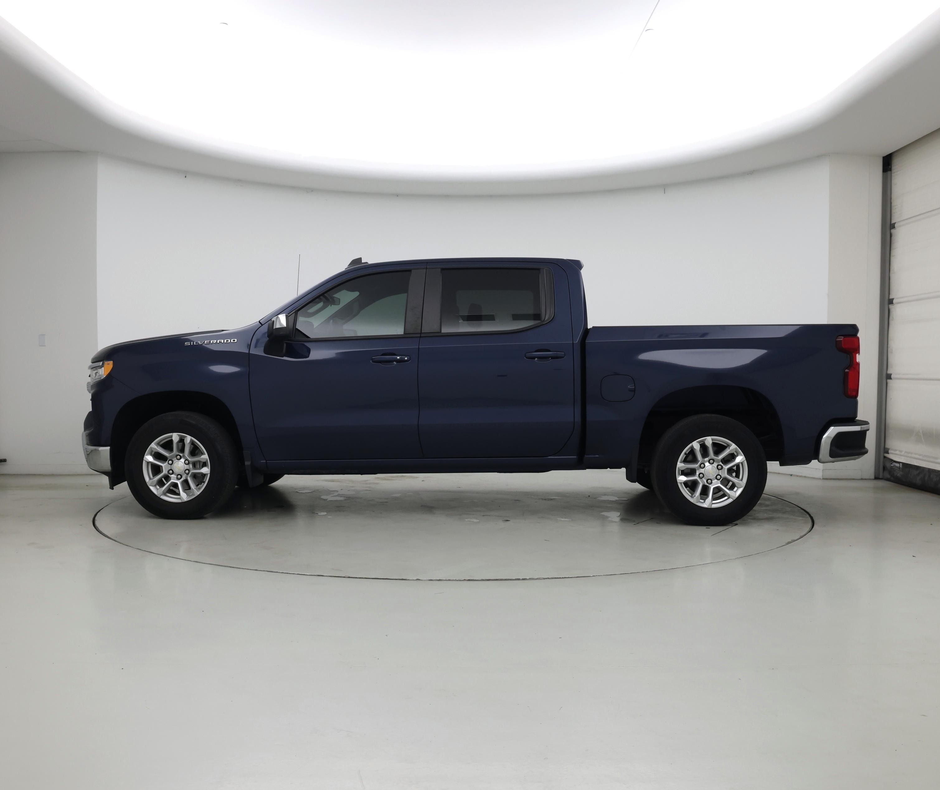 Thumbnail: 2022 Chevrolet Silverado 1500 - 3