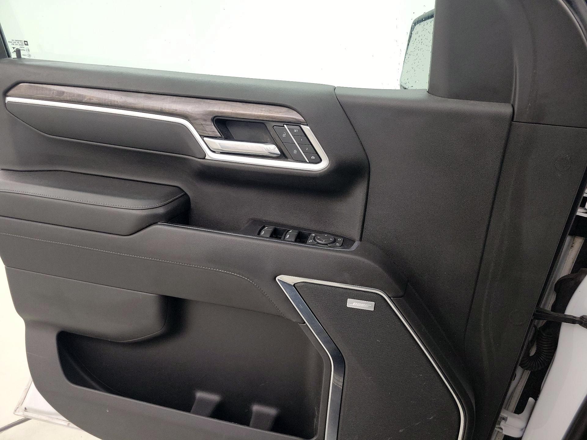 Thumbnail: 2022 Chevrolet Silverado 1500 - 12