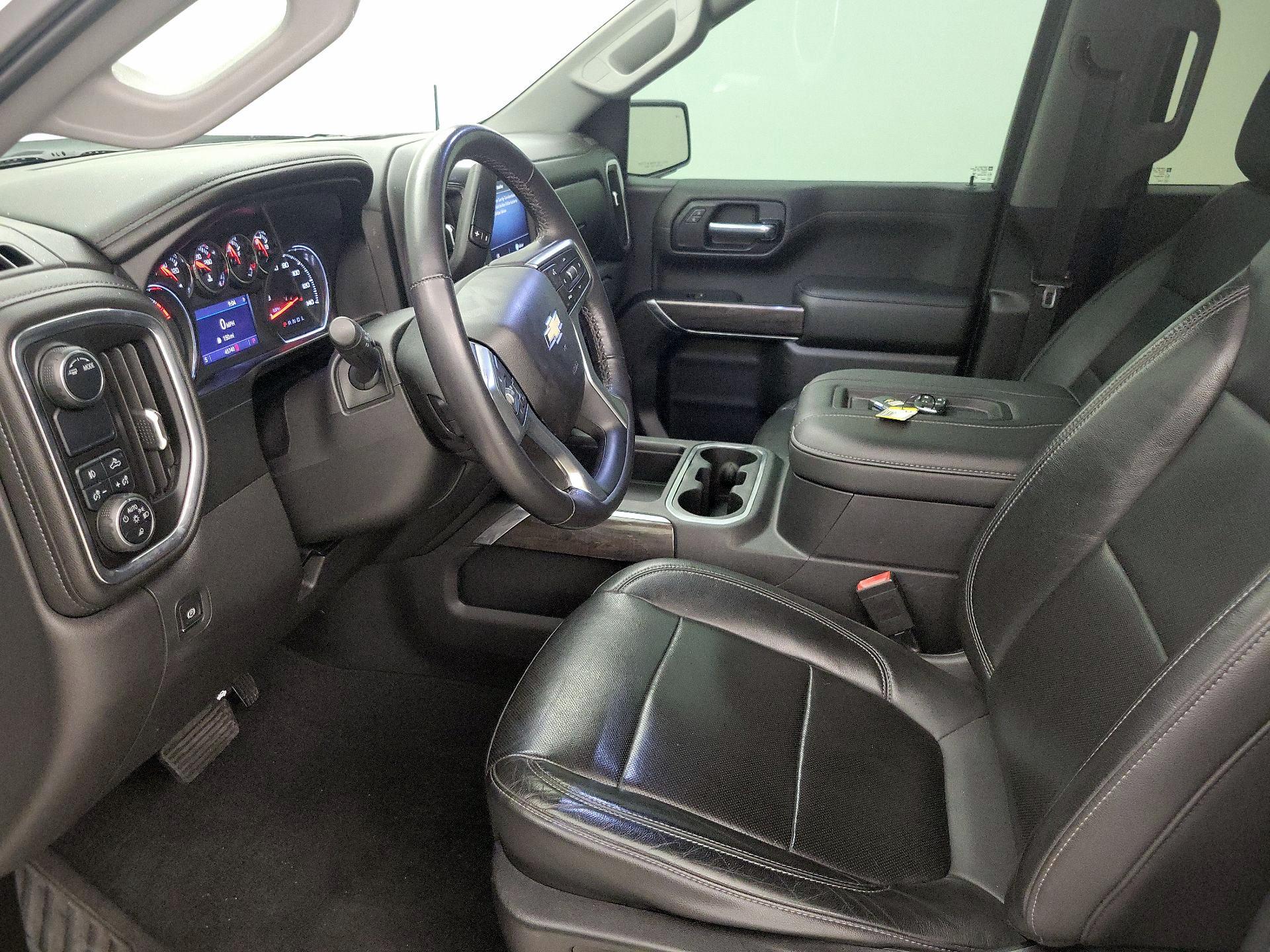 Thumbnail: 2020 Chevrolet Silverado 1500 - 11