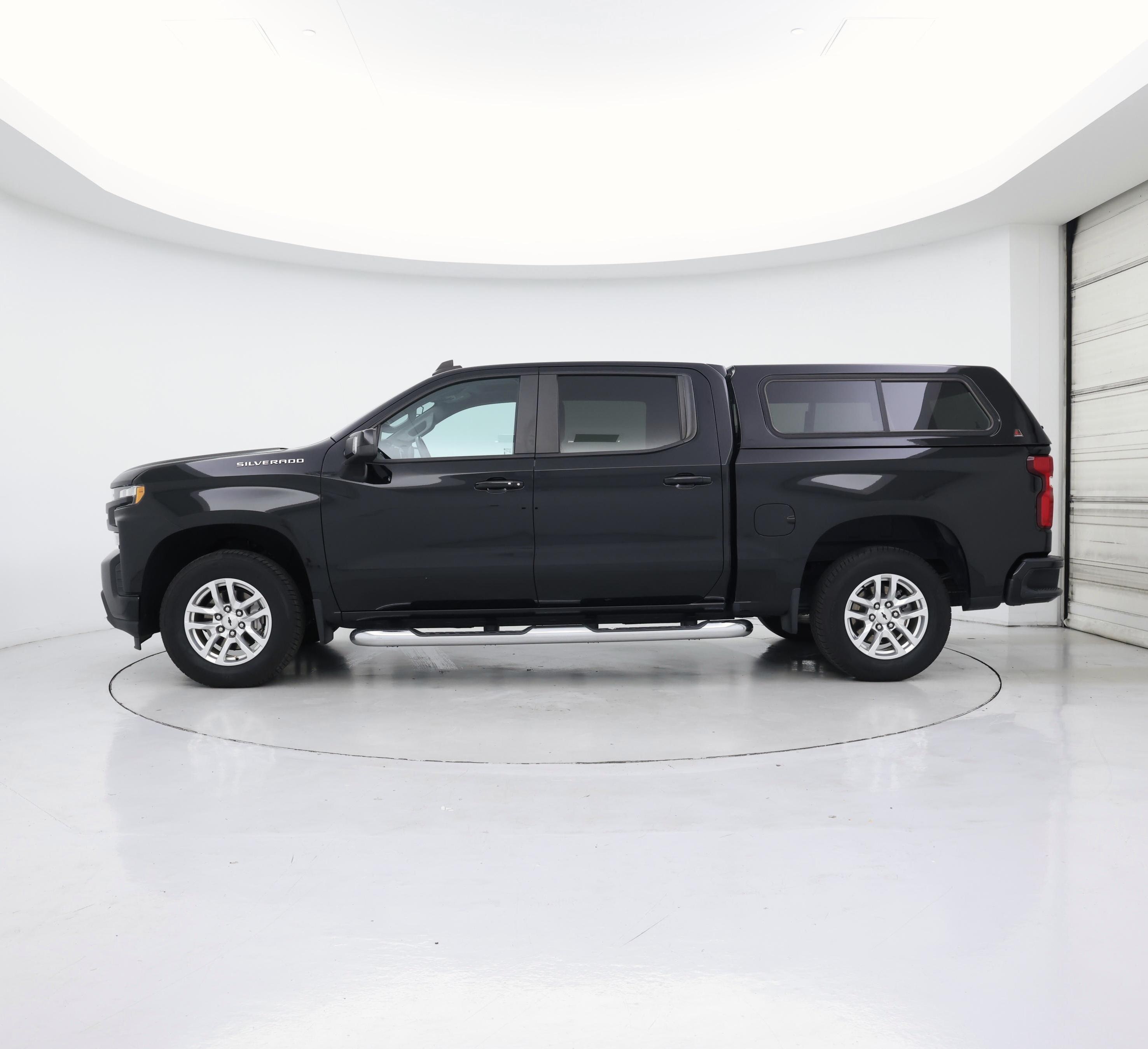 Thumbnail: 2020 Chevrolet Silverado 1500 - 3