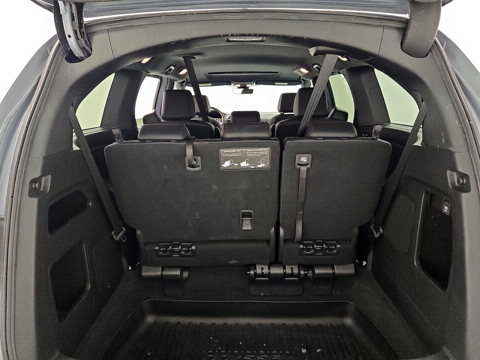 2025 Honda Odyssey Sport L - Photo 23