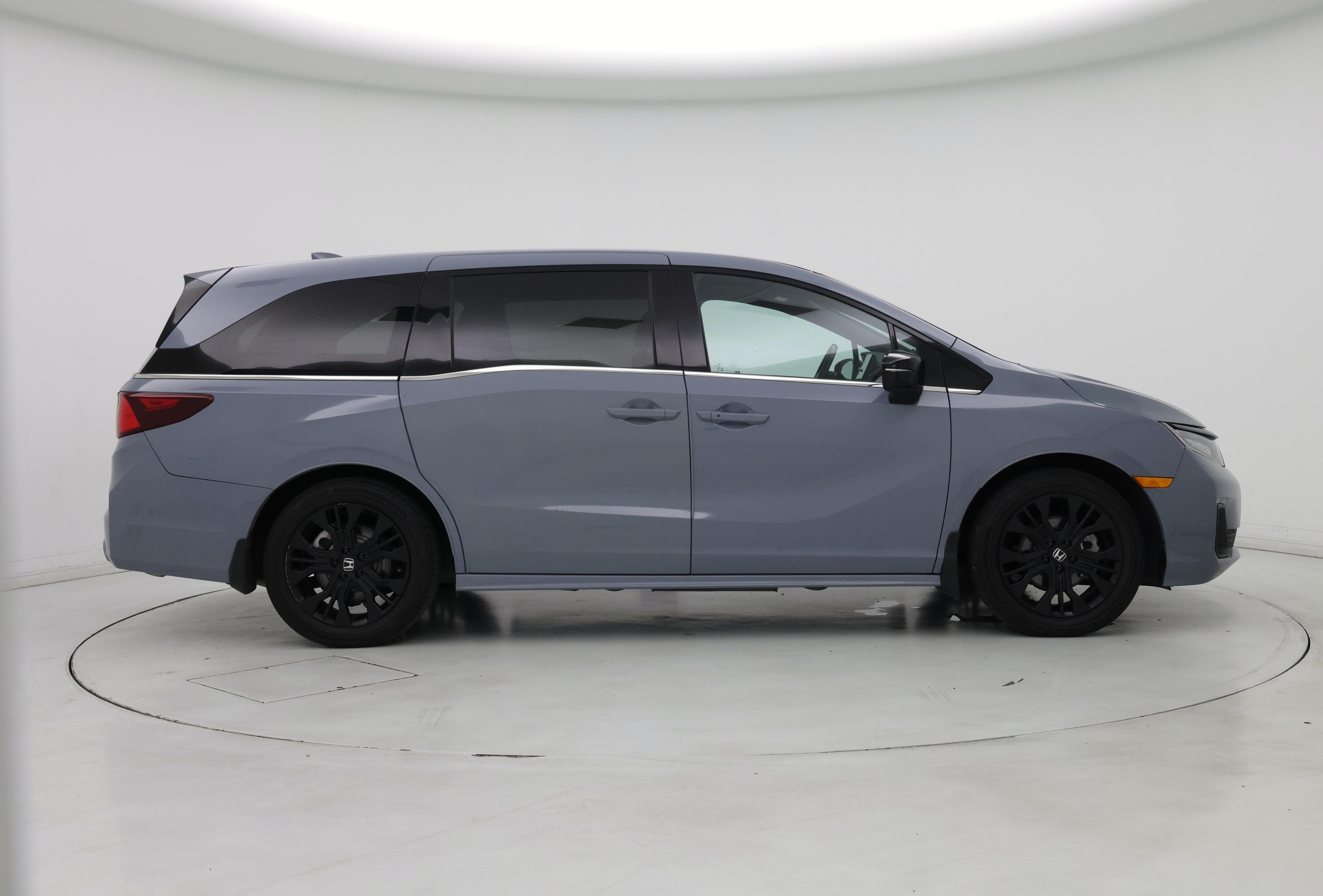 Thumbnail: 2025 Honda Odyssey - 7