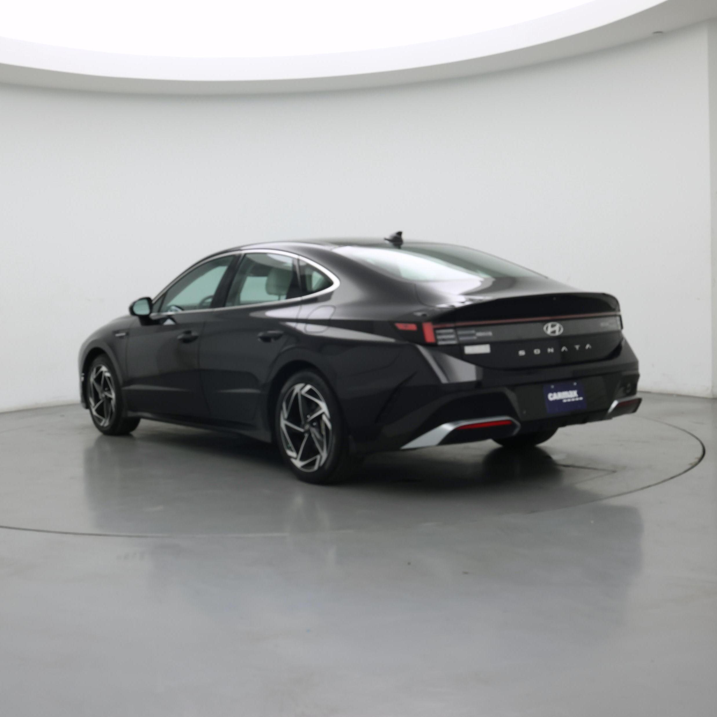 Thumbnail: 2024 Hyundai Sonata - 2