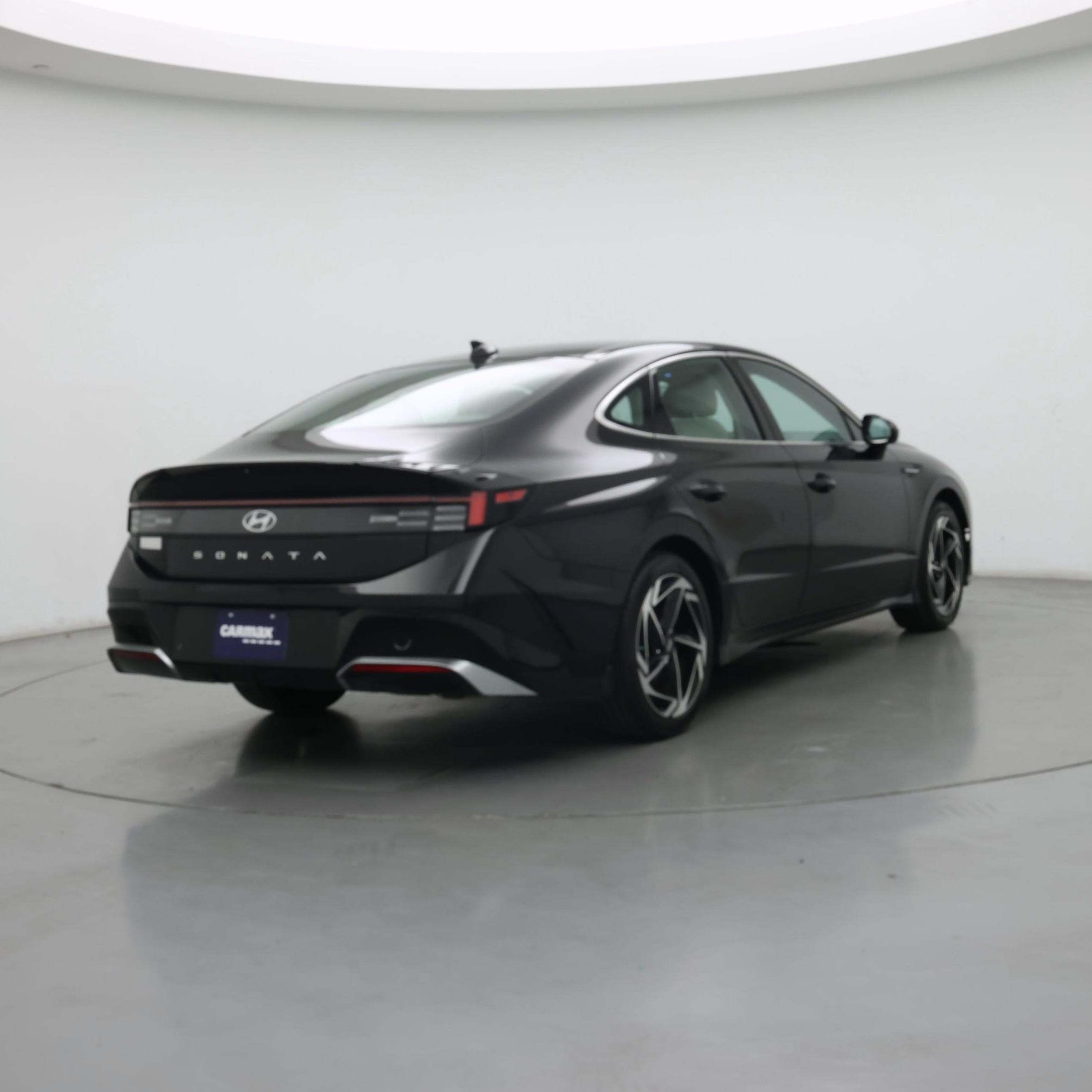 Thumbnail: 2024 Hyundai Sonata - 8