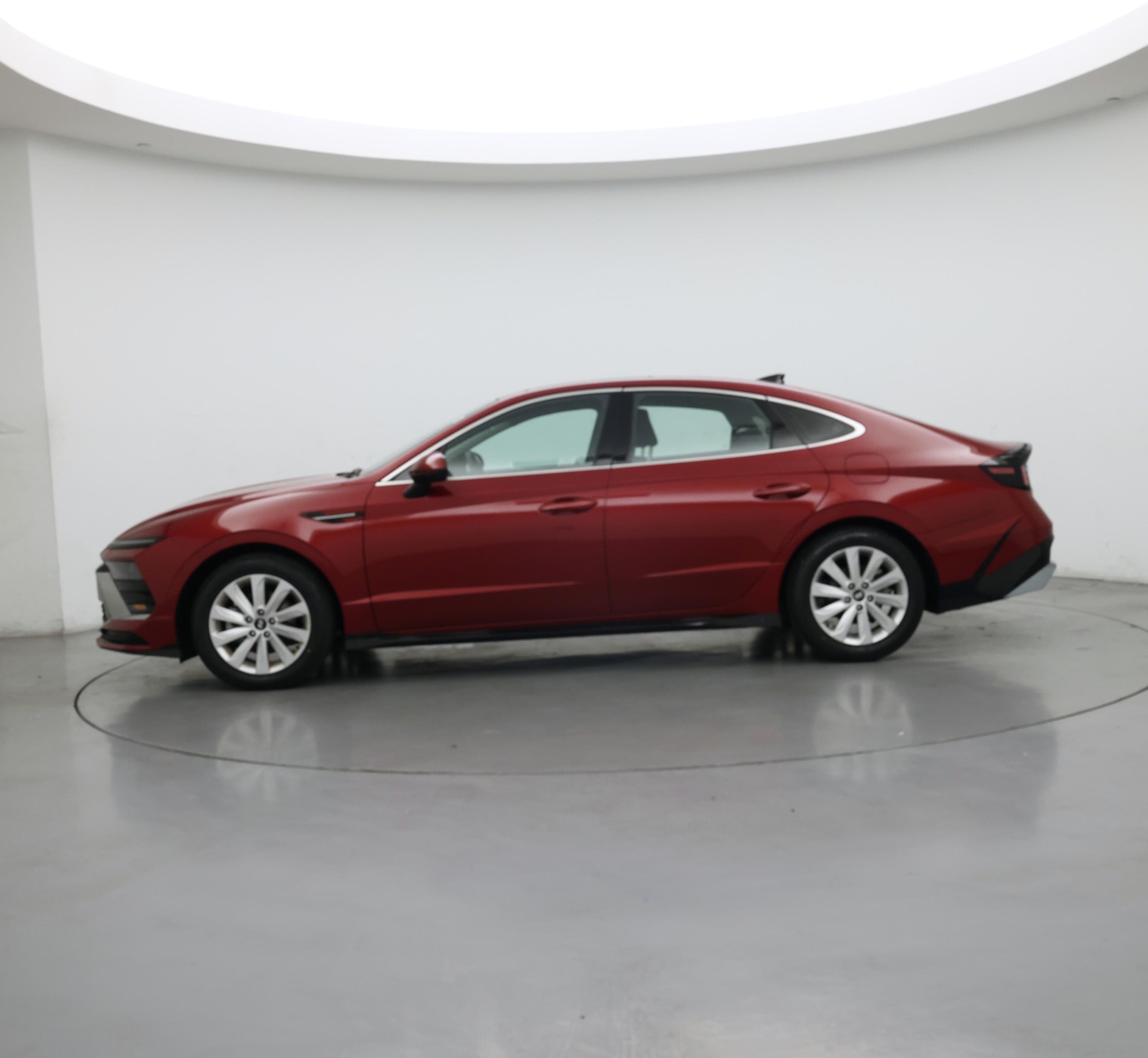 Thumbnail: 2024 Hyundai Sonata - 3