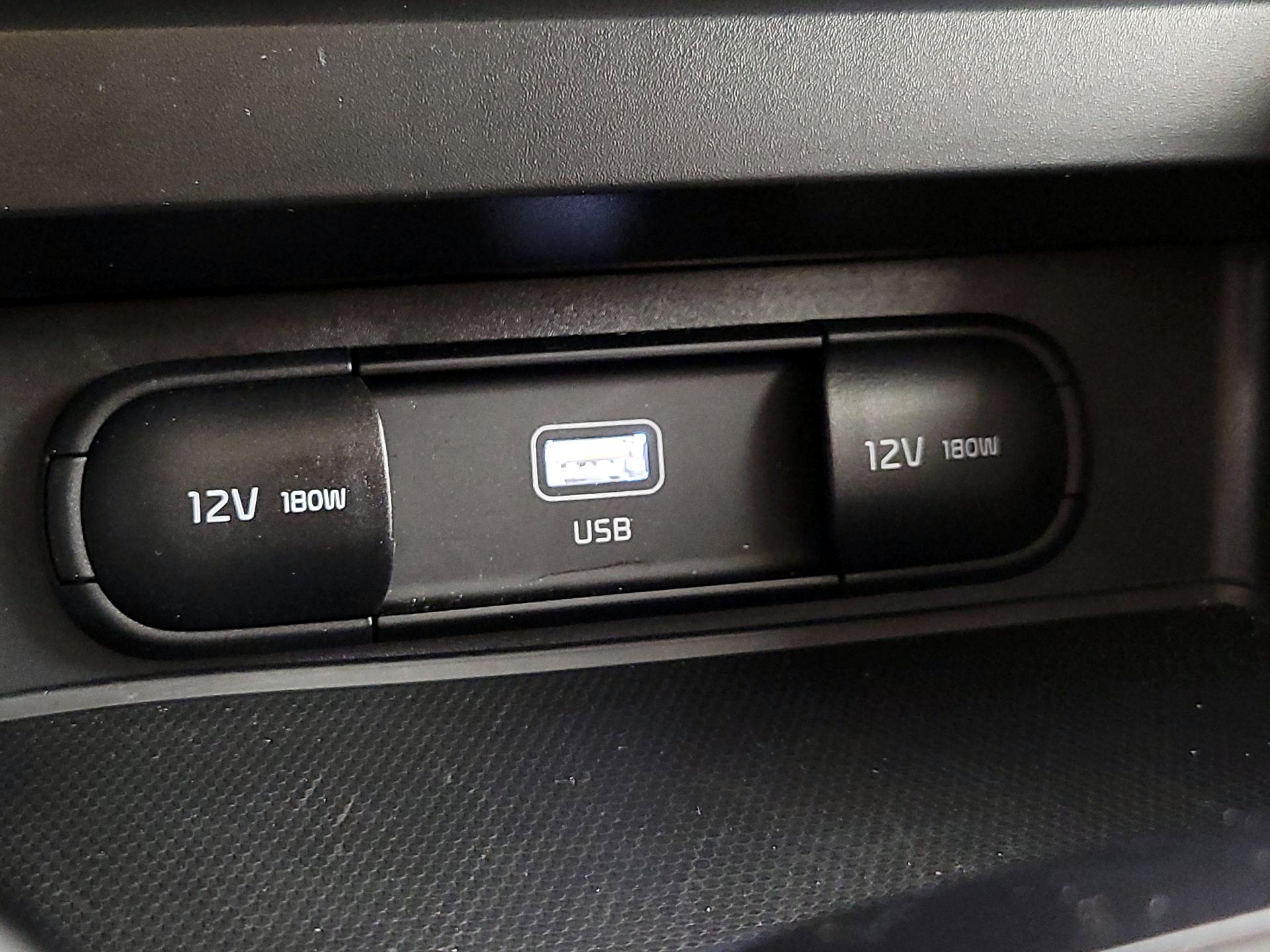 Thumbnail: 2025 Kia Soul - 18
