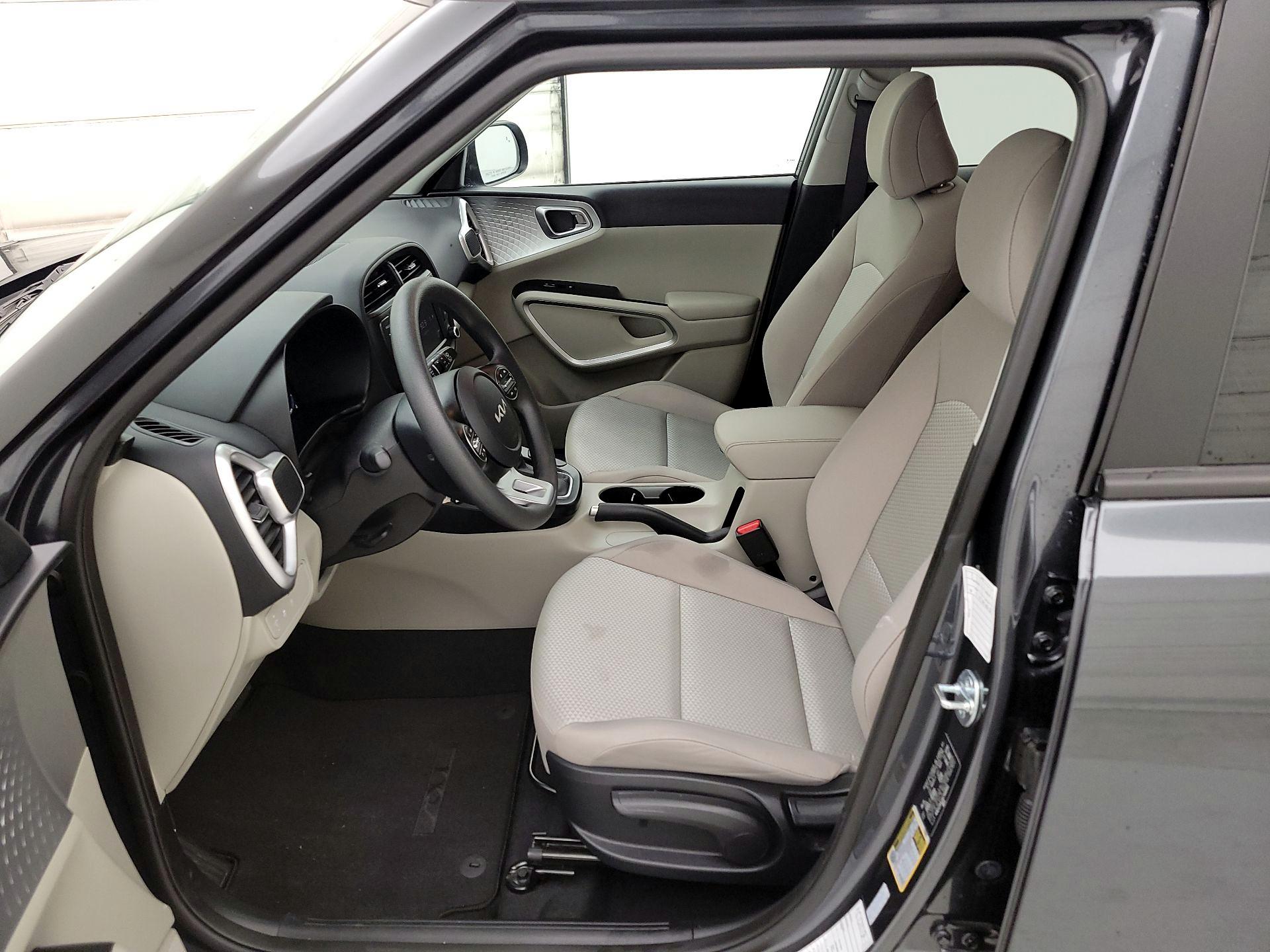 Thumbnail: 2025 Kia Soul - 11