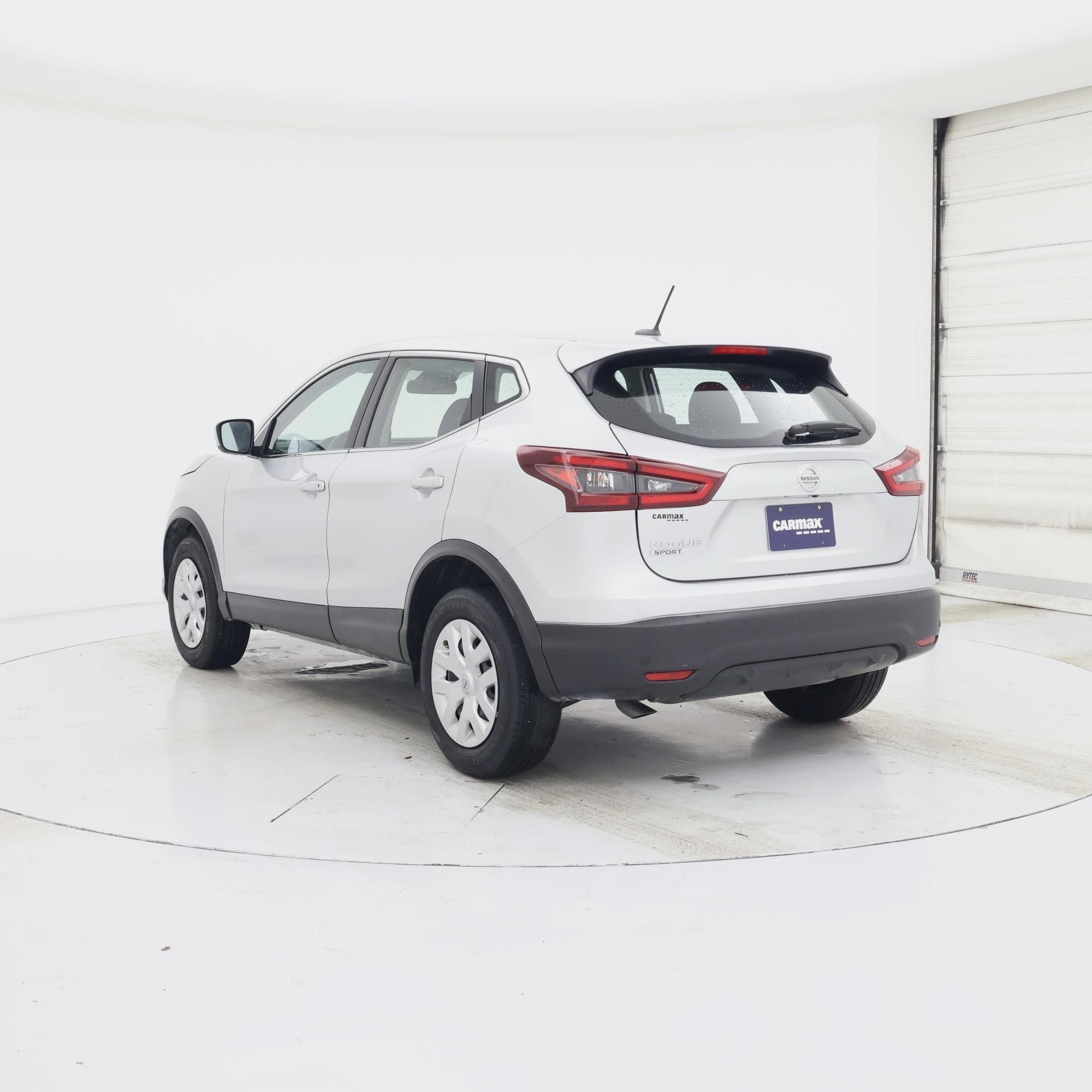 Thumbnail: 2020 Nissan Rogue Sport - 2