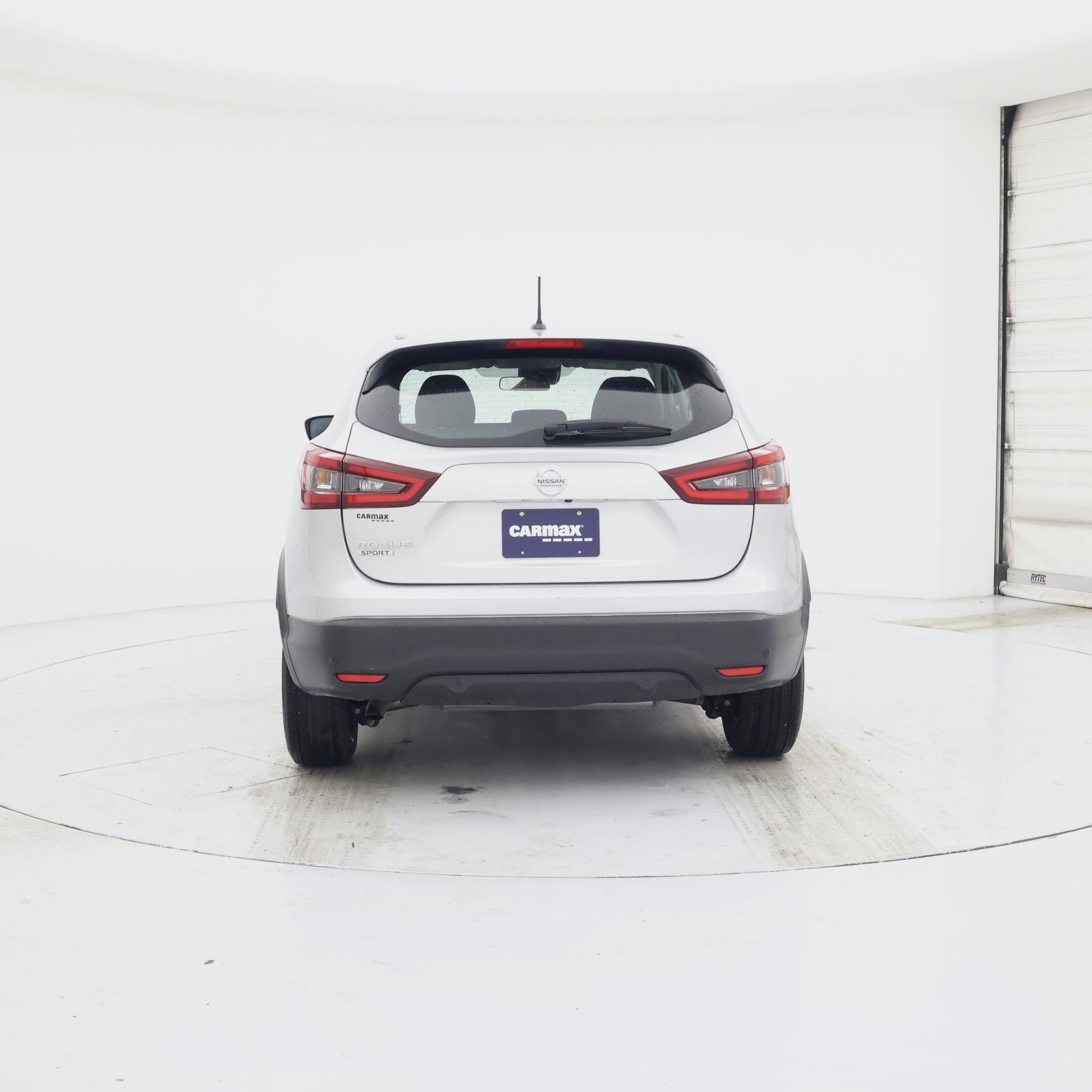 Thumbnail: 2020 Nissan Rogue Sport - 6