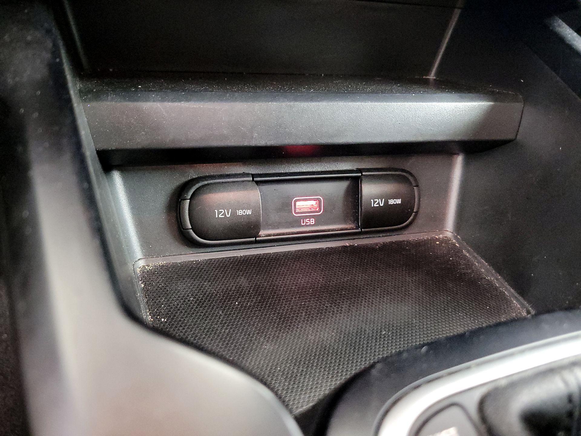 Thumbnail: 2021 Kia Soul - 18