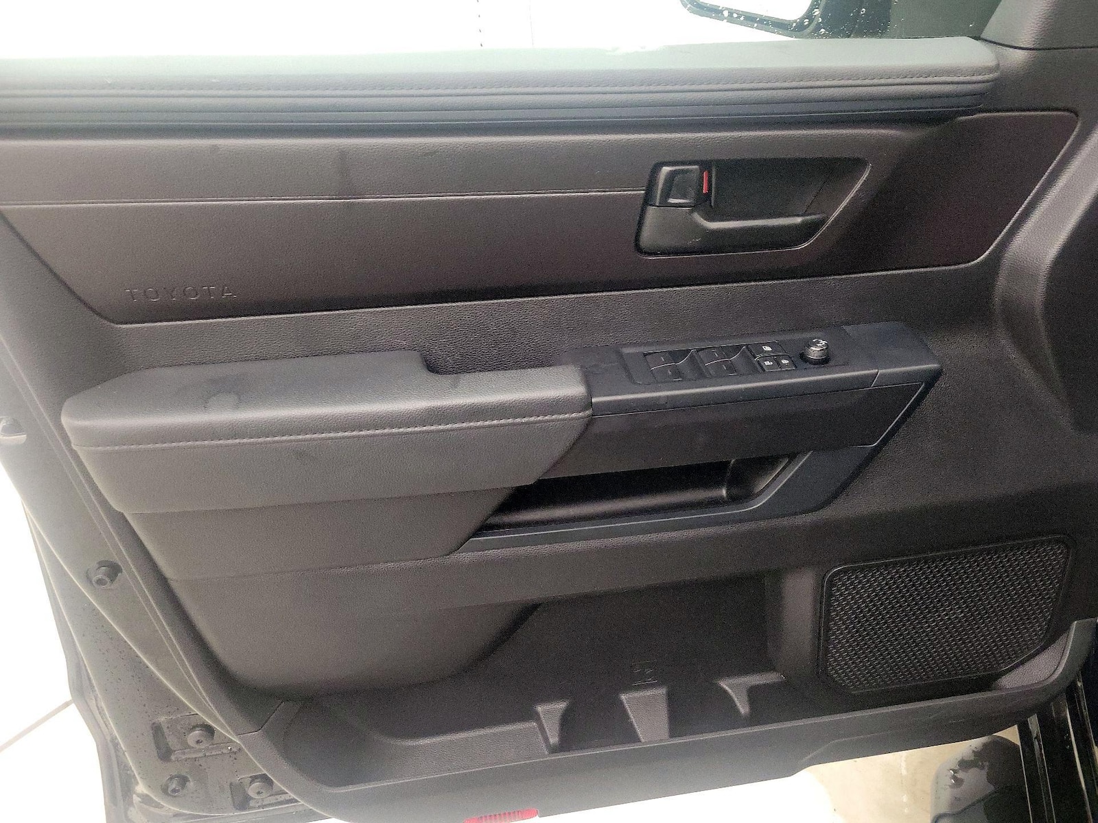 2023 Toyota Tundra SR - Photo 13