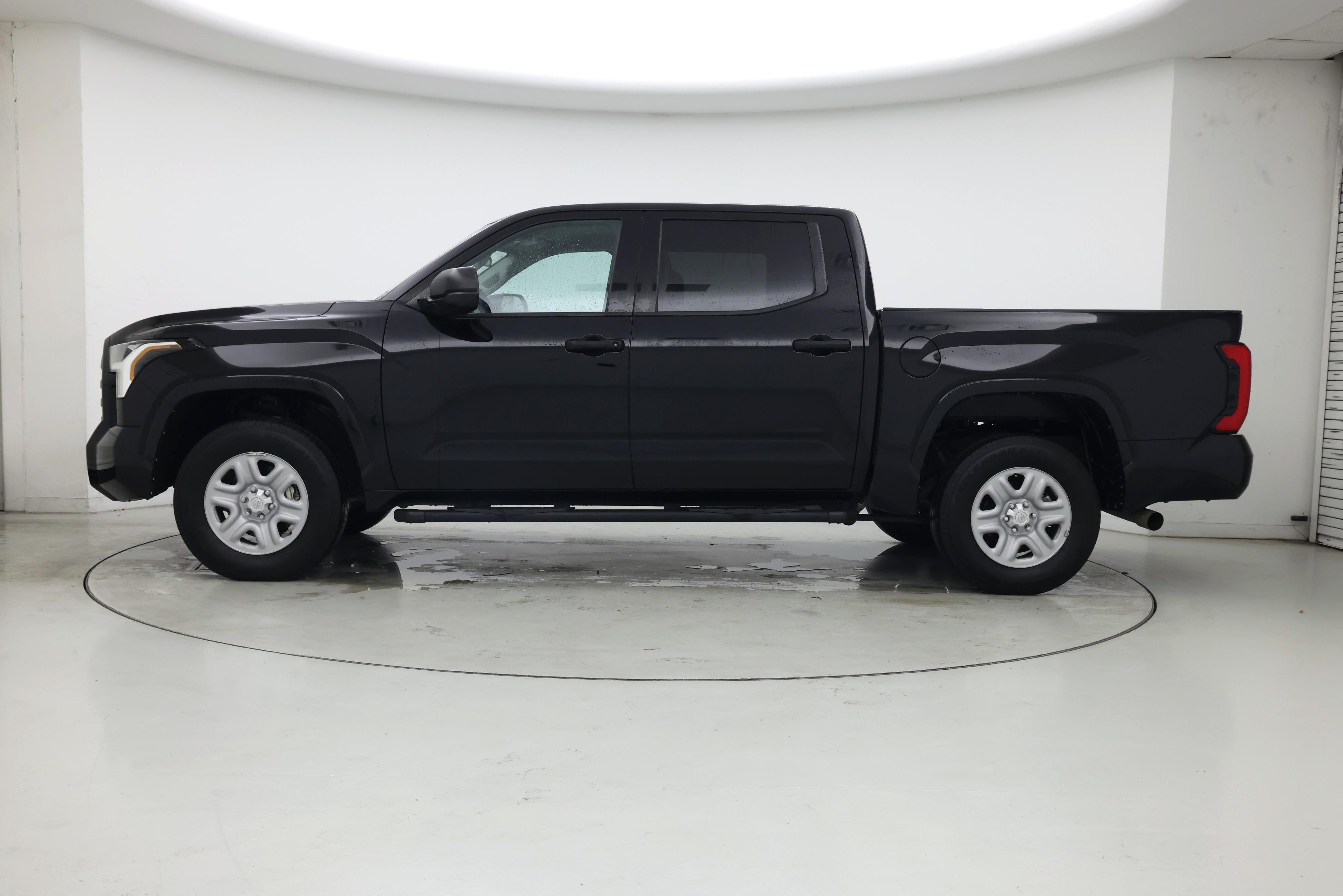 Thumbnail: 2023 Toyota Tundra - 3