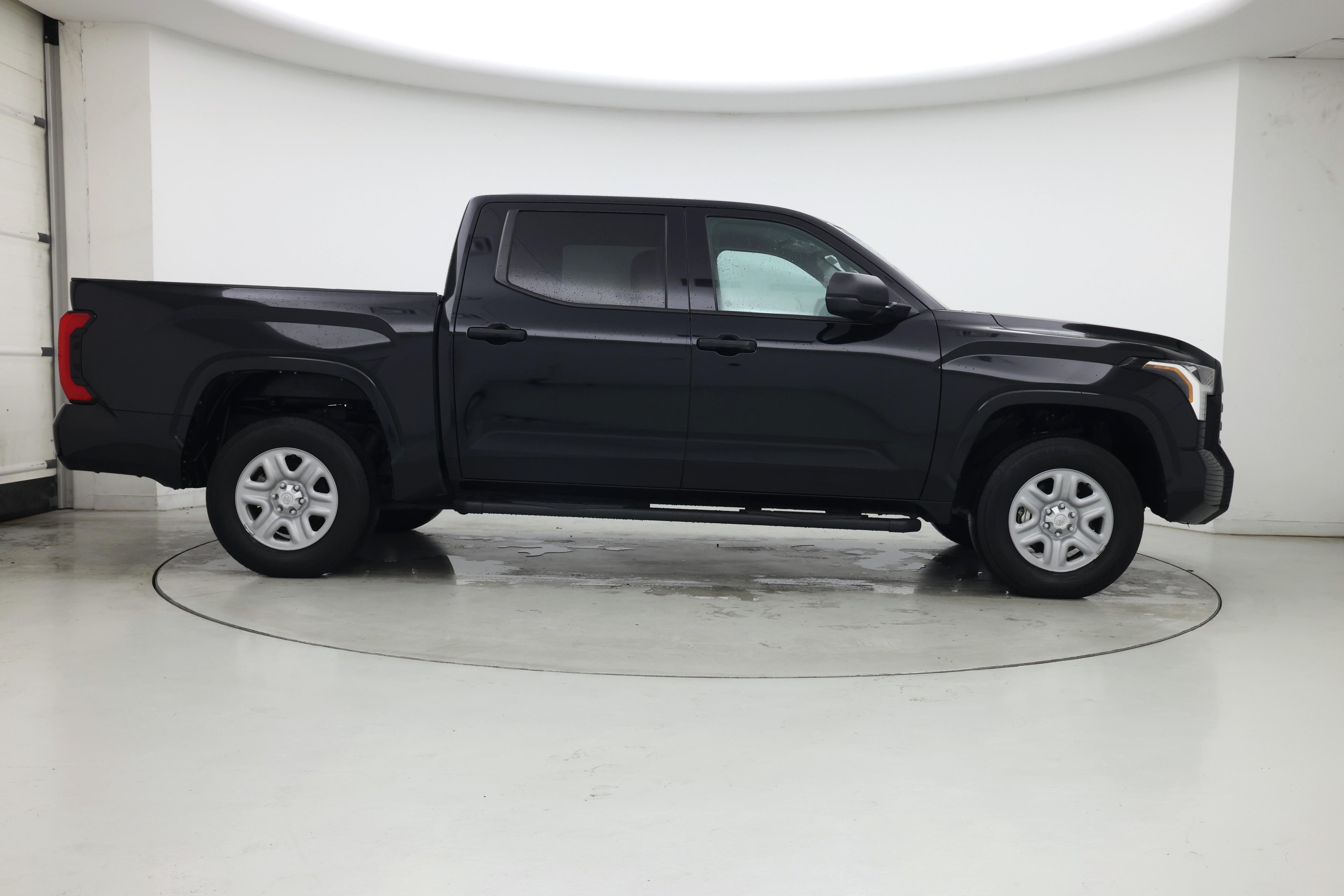 Thumbnail: 2023 Toyota Tundra - 7