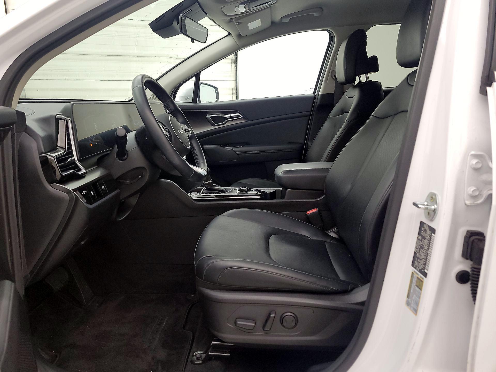 Thumbnail: 2023 Kia Sportage - 11