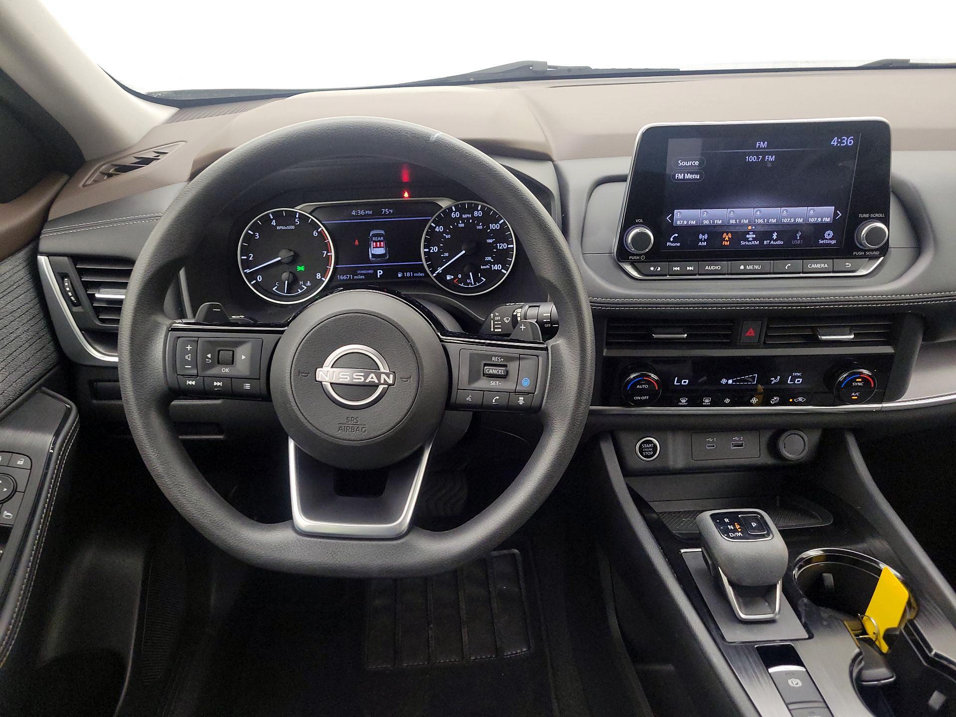 Thumbnail: 2023 Nissan Rogue - 10