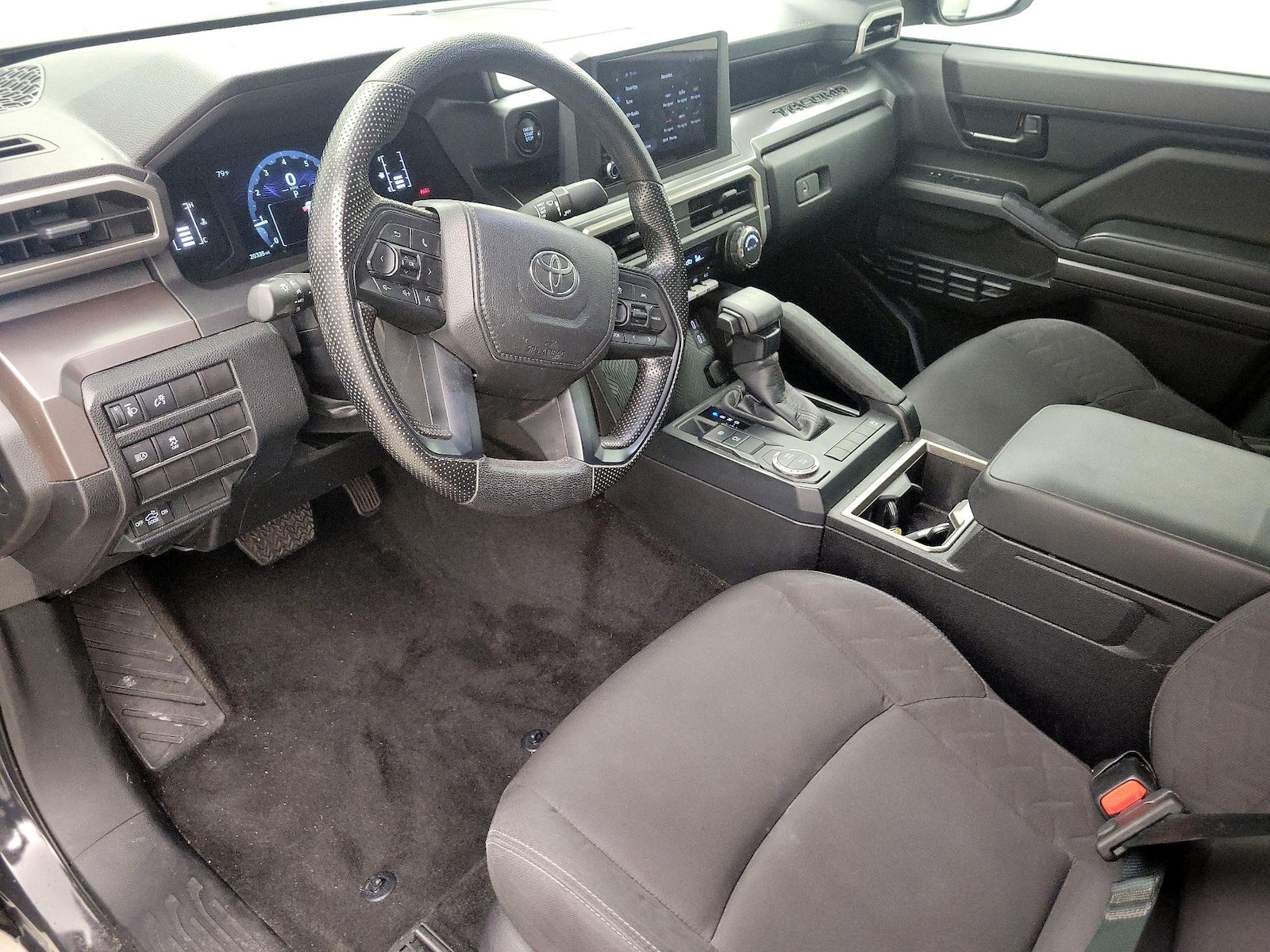 2024 Toyota Tacoma SR5 - Photo 12