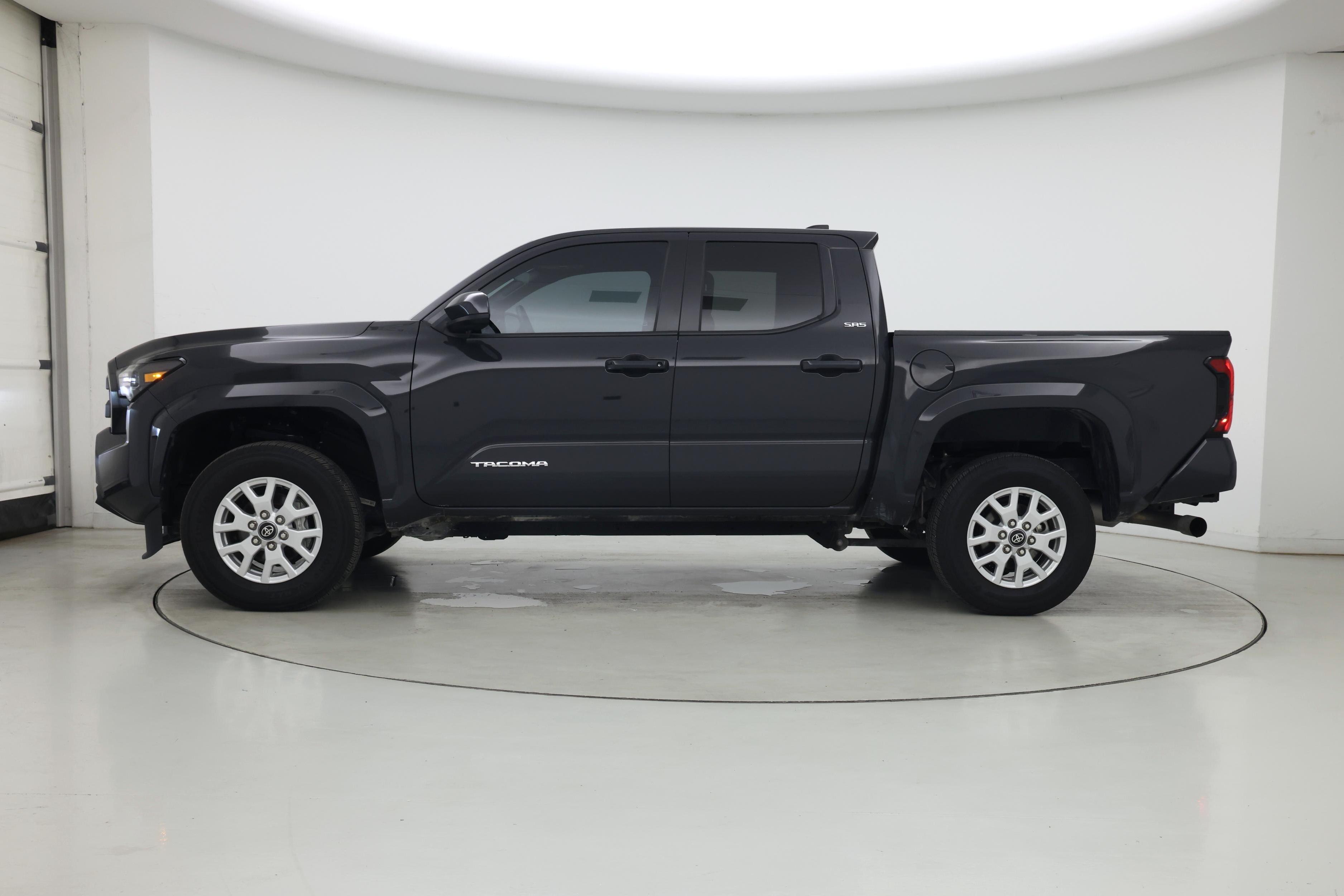 Thumbnail: 2024 Toyota Tacoma - 3