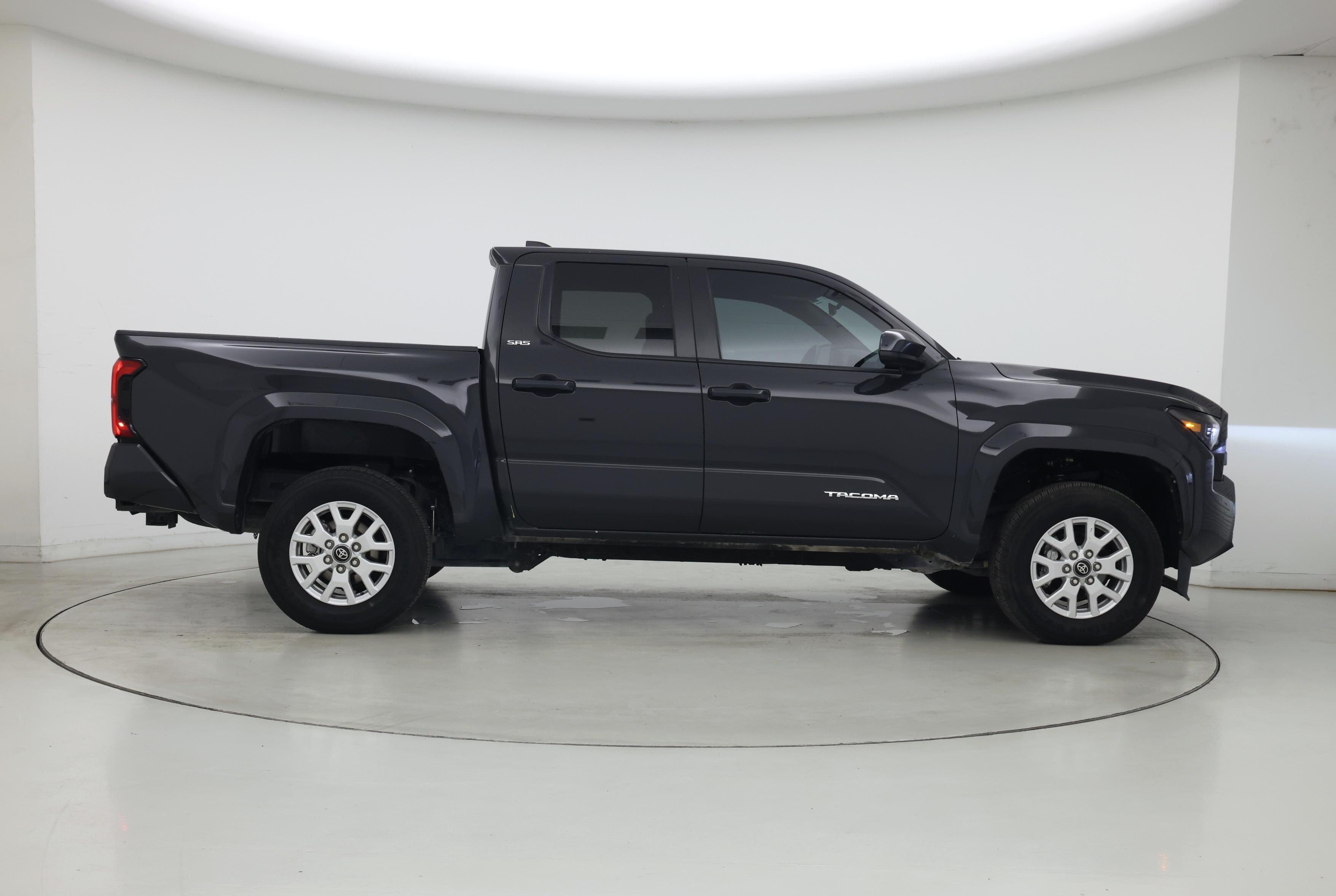 Thumbnail: 2024 Toyota Tacoma - 7