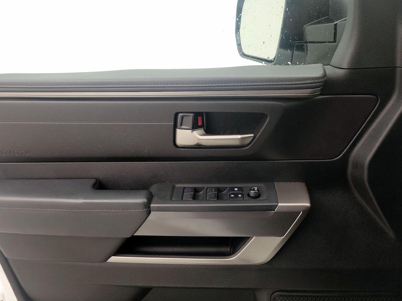 2022 Toyota Tundra SR5 - Photo 13