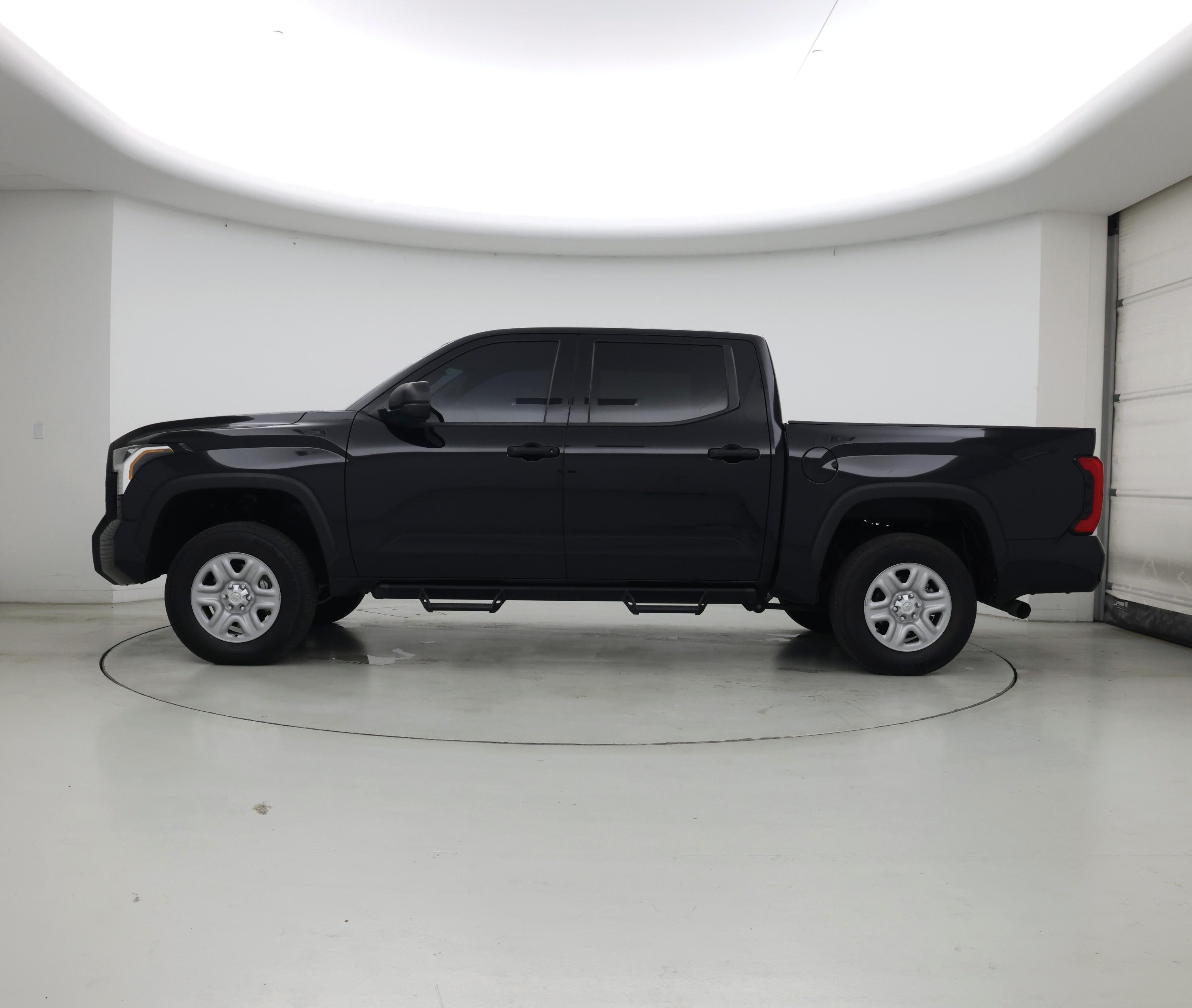 Thumbnail: 2023 Toyota Tundra - 3
