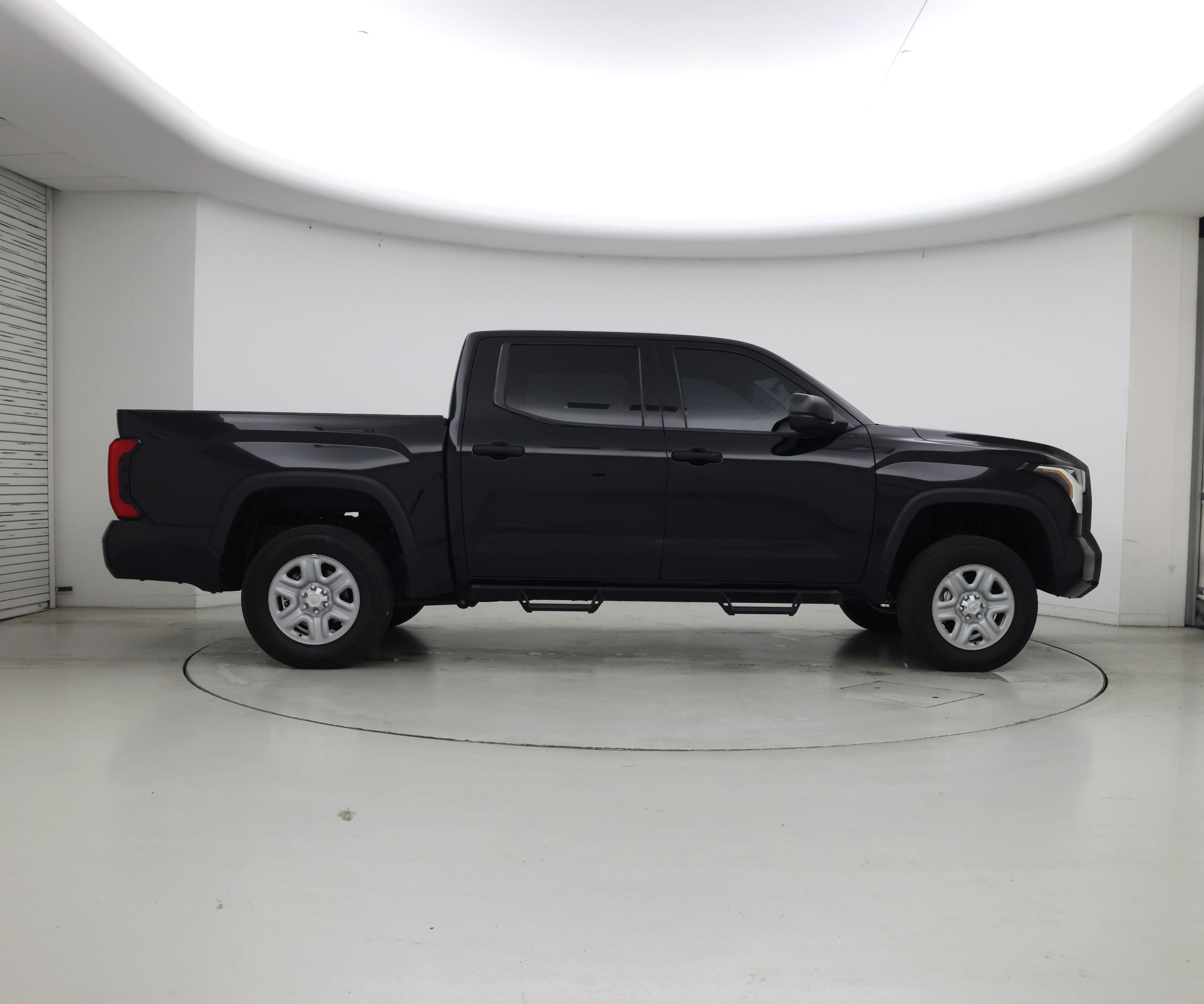 Thumbnail: 2023 Toyota Tundra - 7