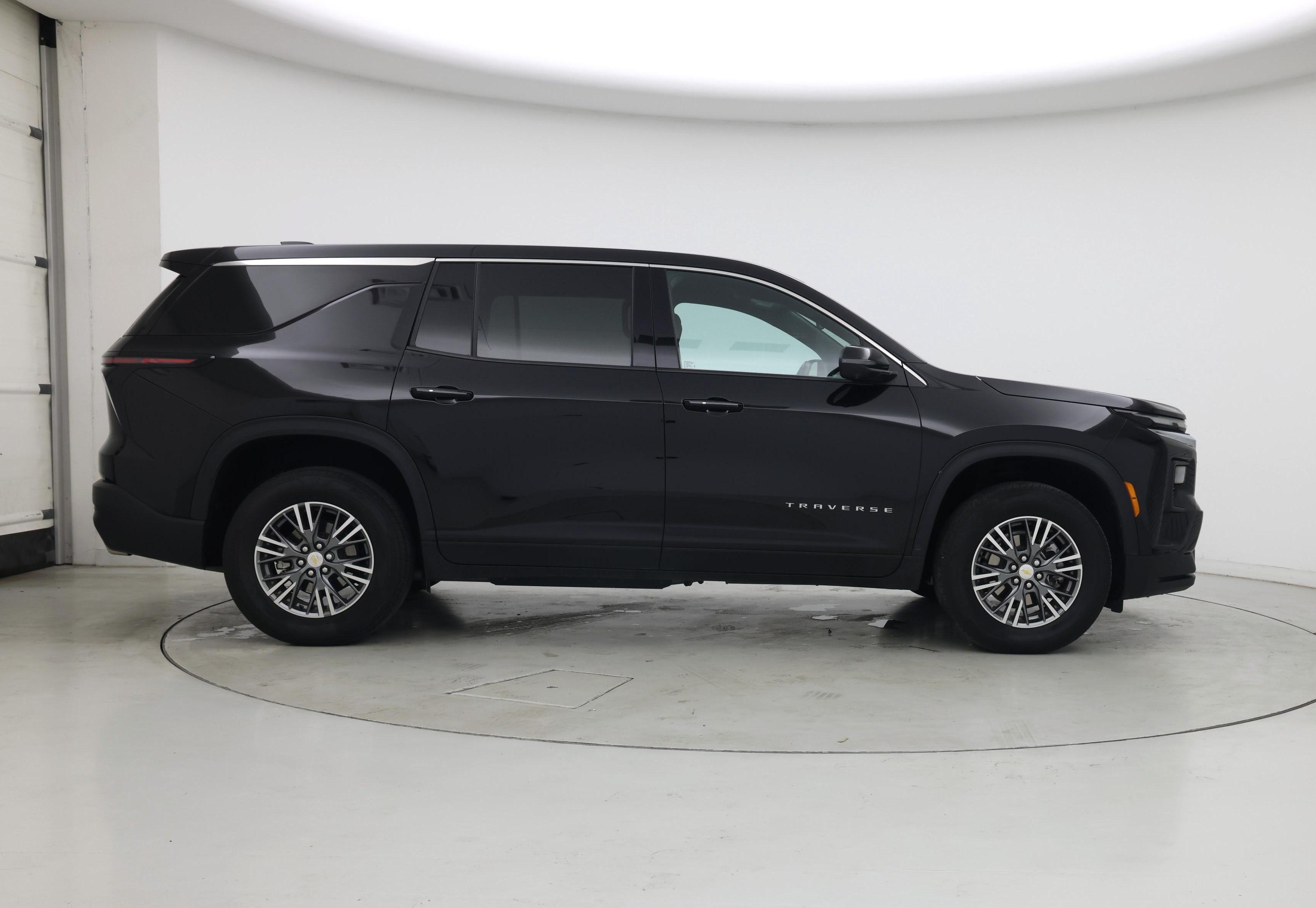 Thumbnail: 2024 Chevrolet Traverse - 7