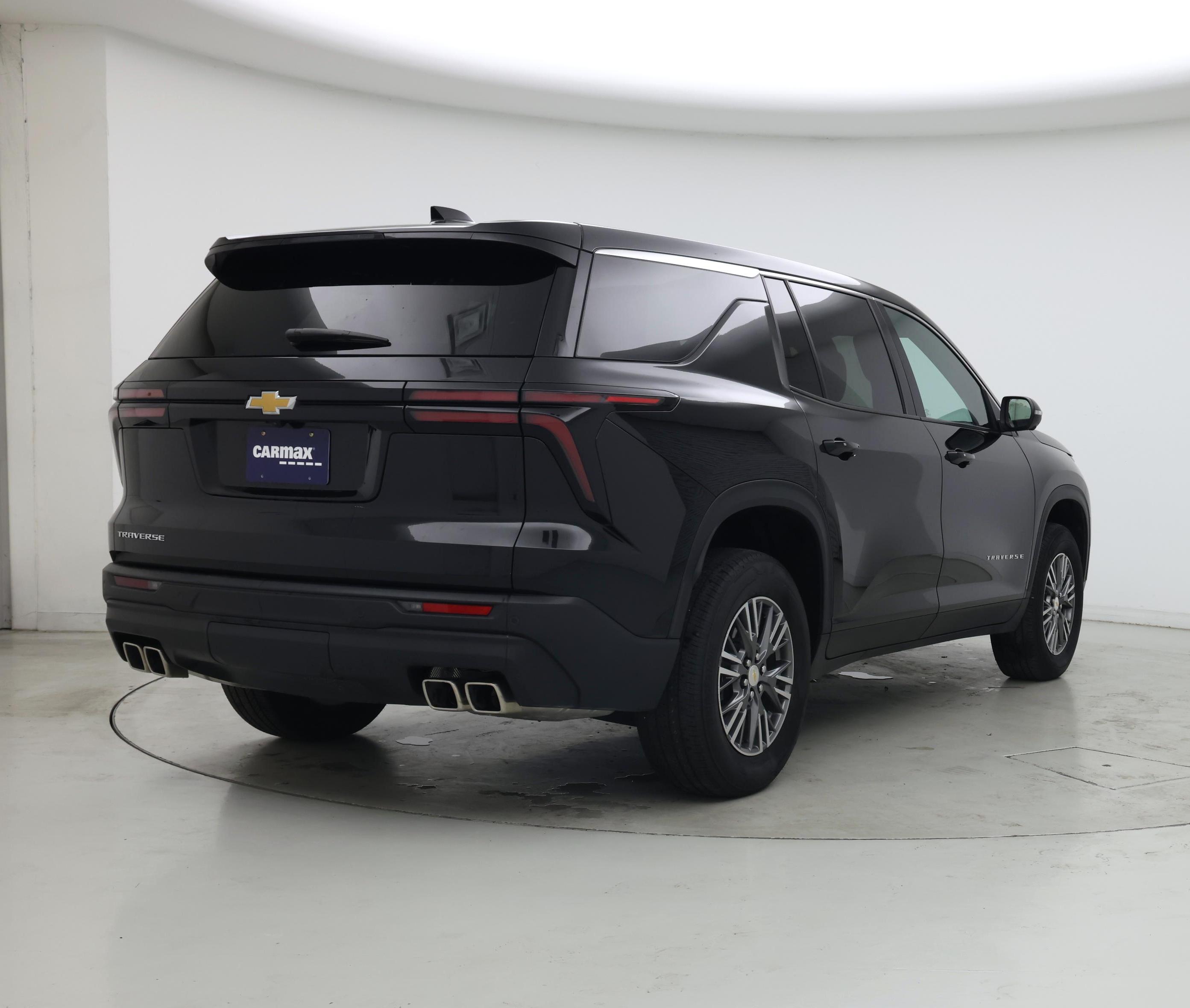 Thumbnail: 2024 Chevrolet Traverse - 8