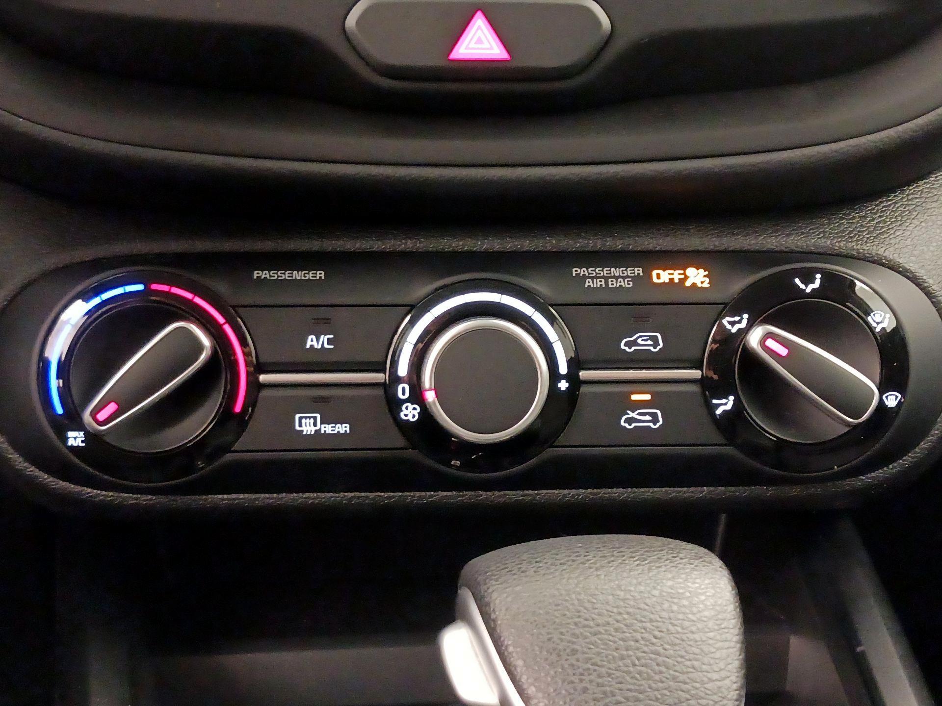 Thumbnail: 2025 Kia Soul - 15