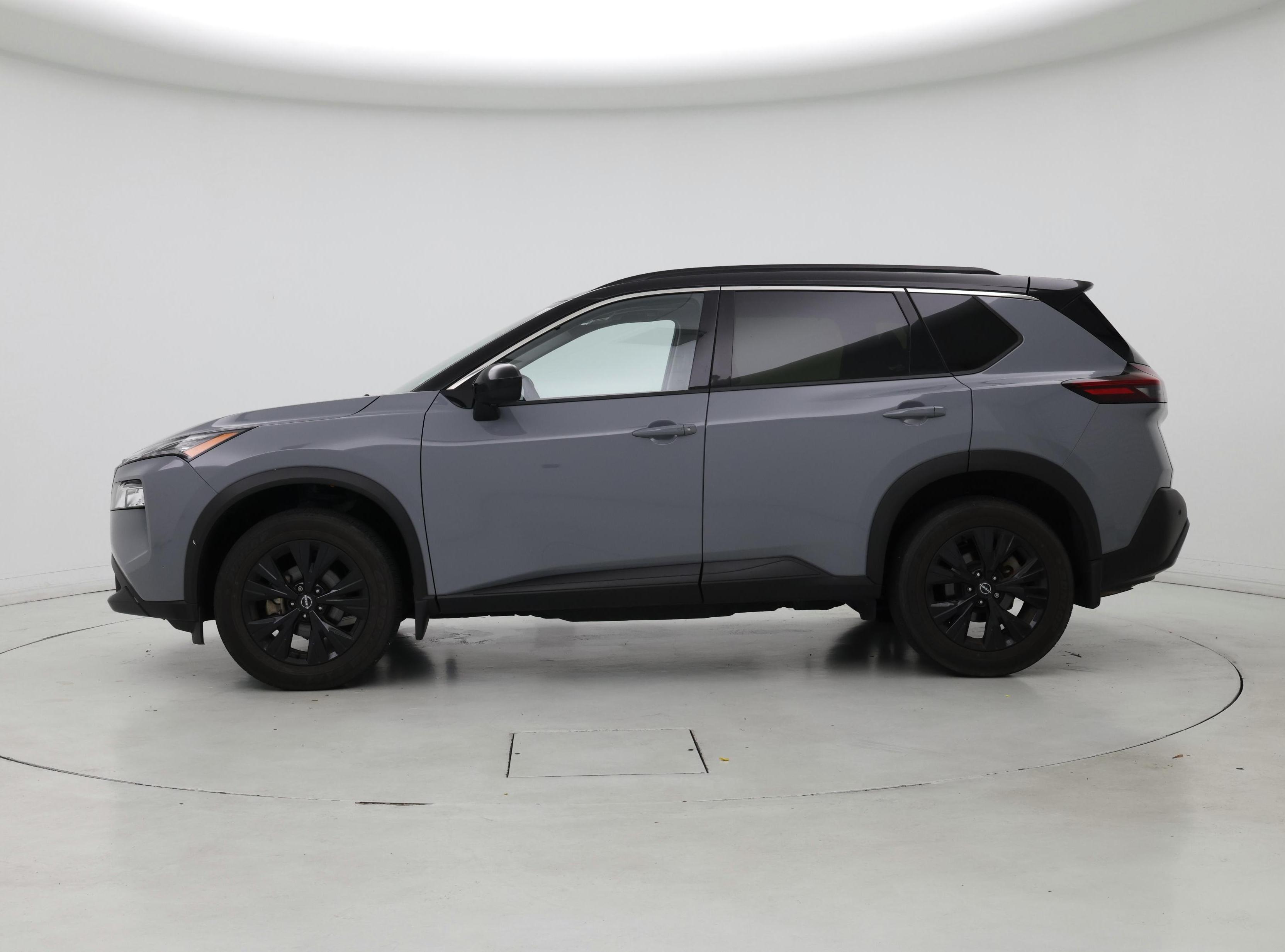 Thumbnail: 2023 Nissan Rogue - 3
