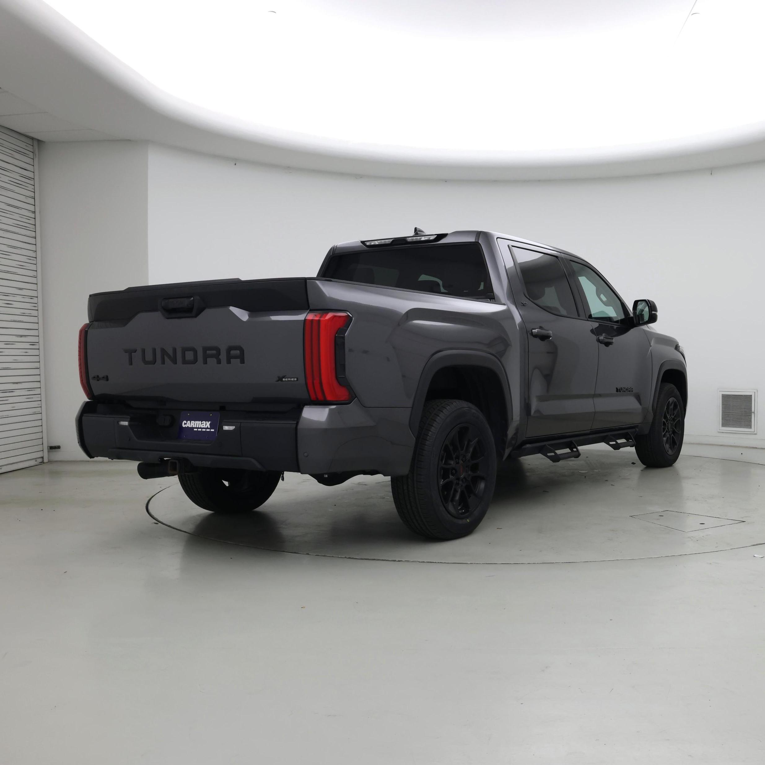 Thumbnail: 2023 Toyota Tundra - 8