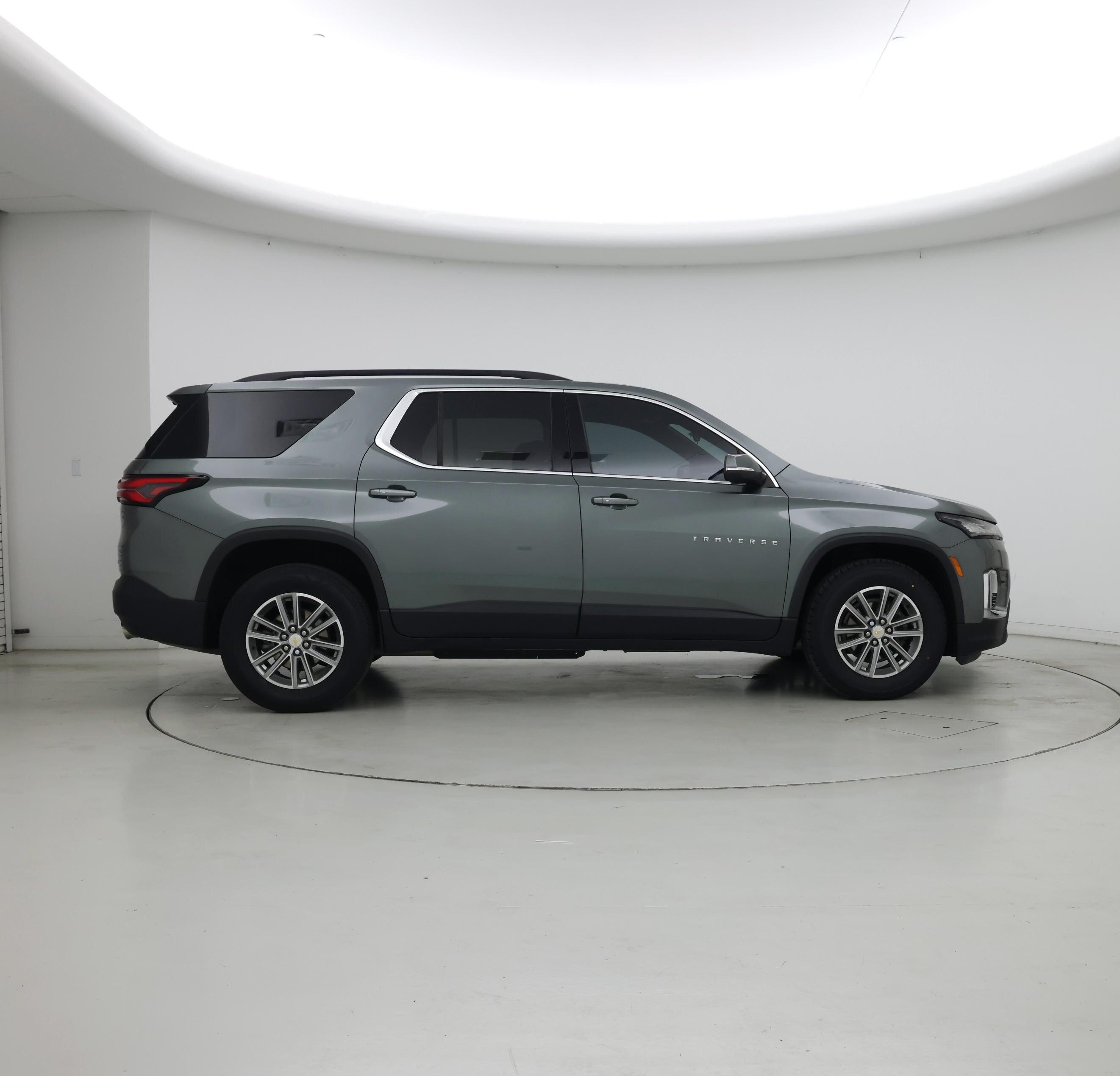 Thumbnail: 2023 Chevrolet Traverse - 7