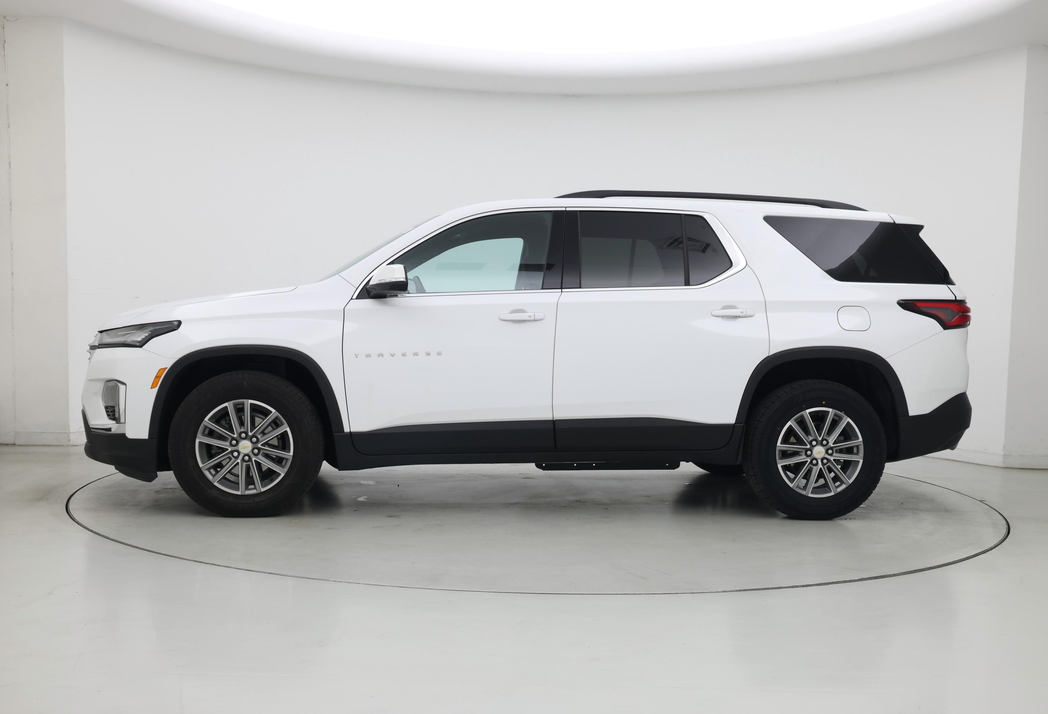 Thumbnail: 2023 Chevrolet Traverse - 3