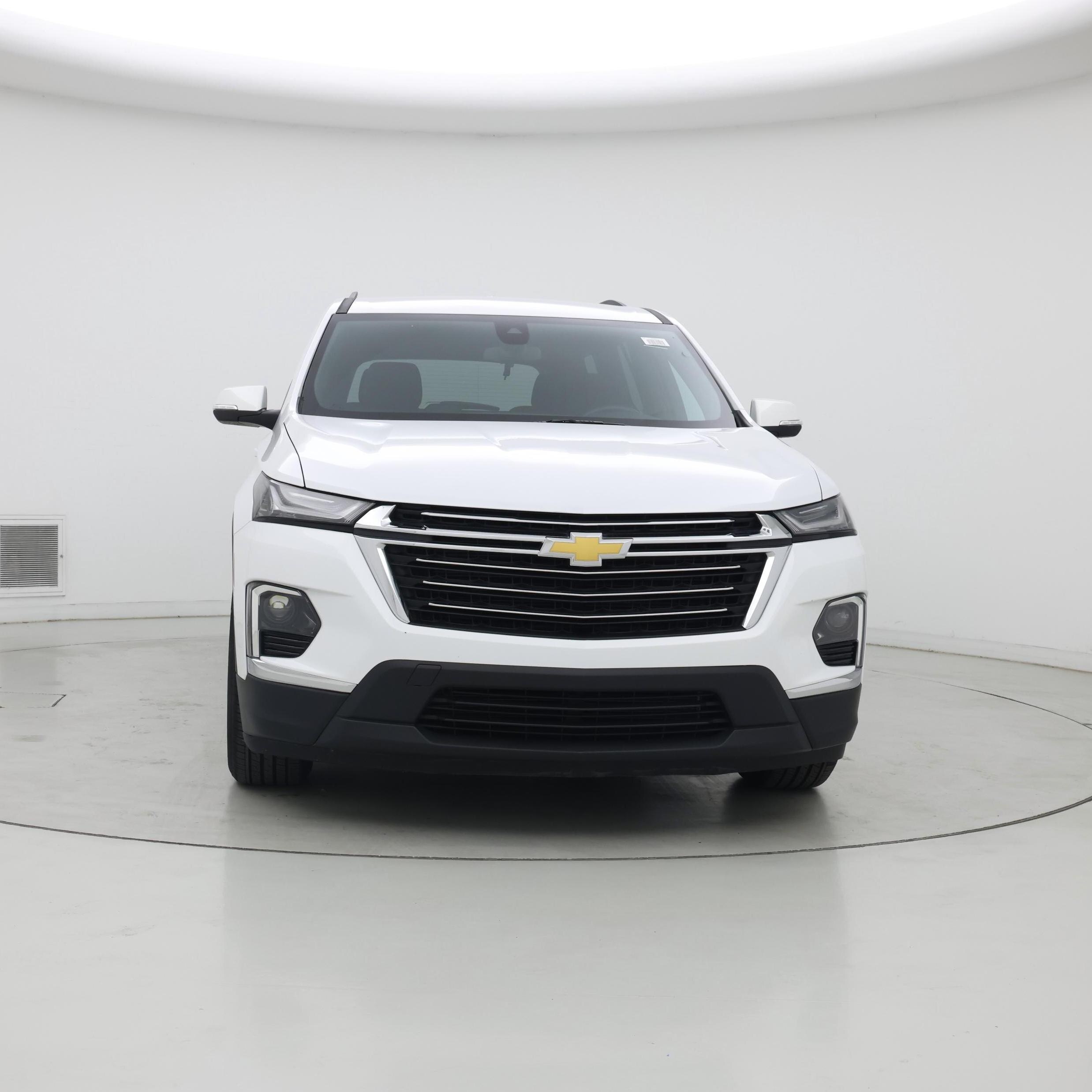 Thumbnail: 2023 Chevrolet Traverse - 5
