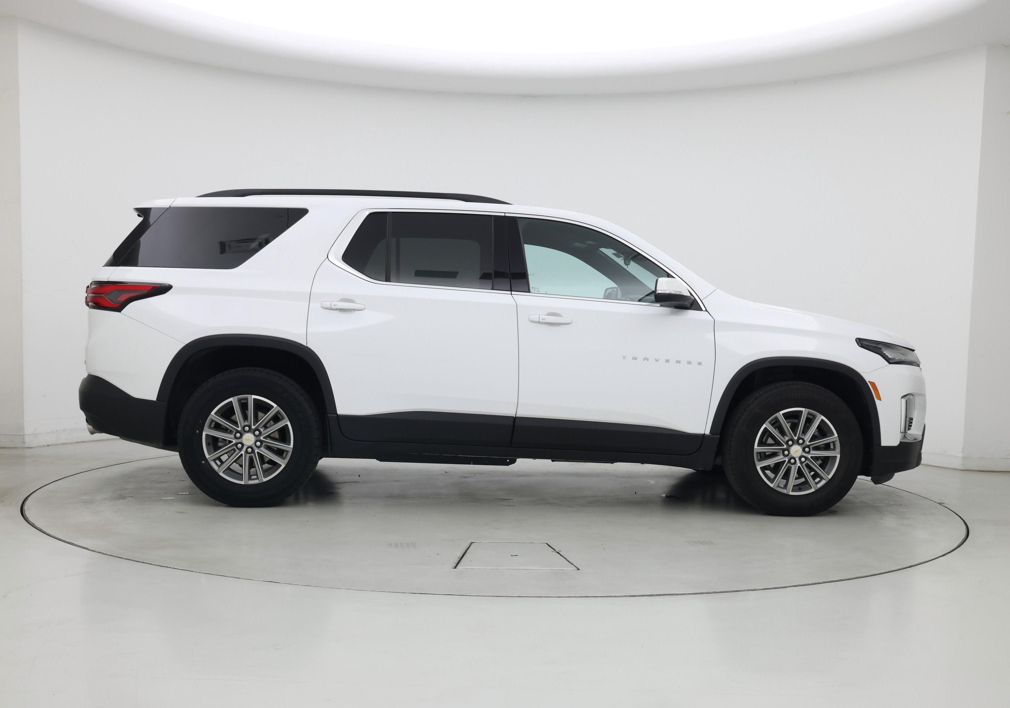 Thumbnail: 2023 Chevrolet Traverse - 7