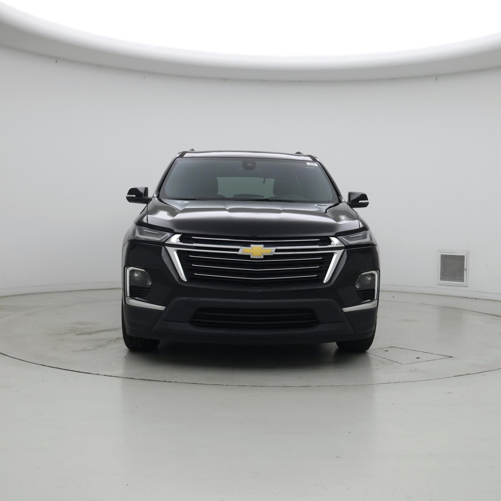 Thumbnail: 2023 Chevrolet Traverse - 5