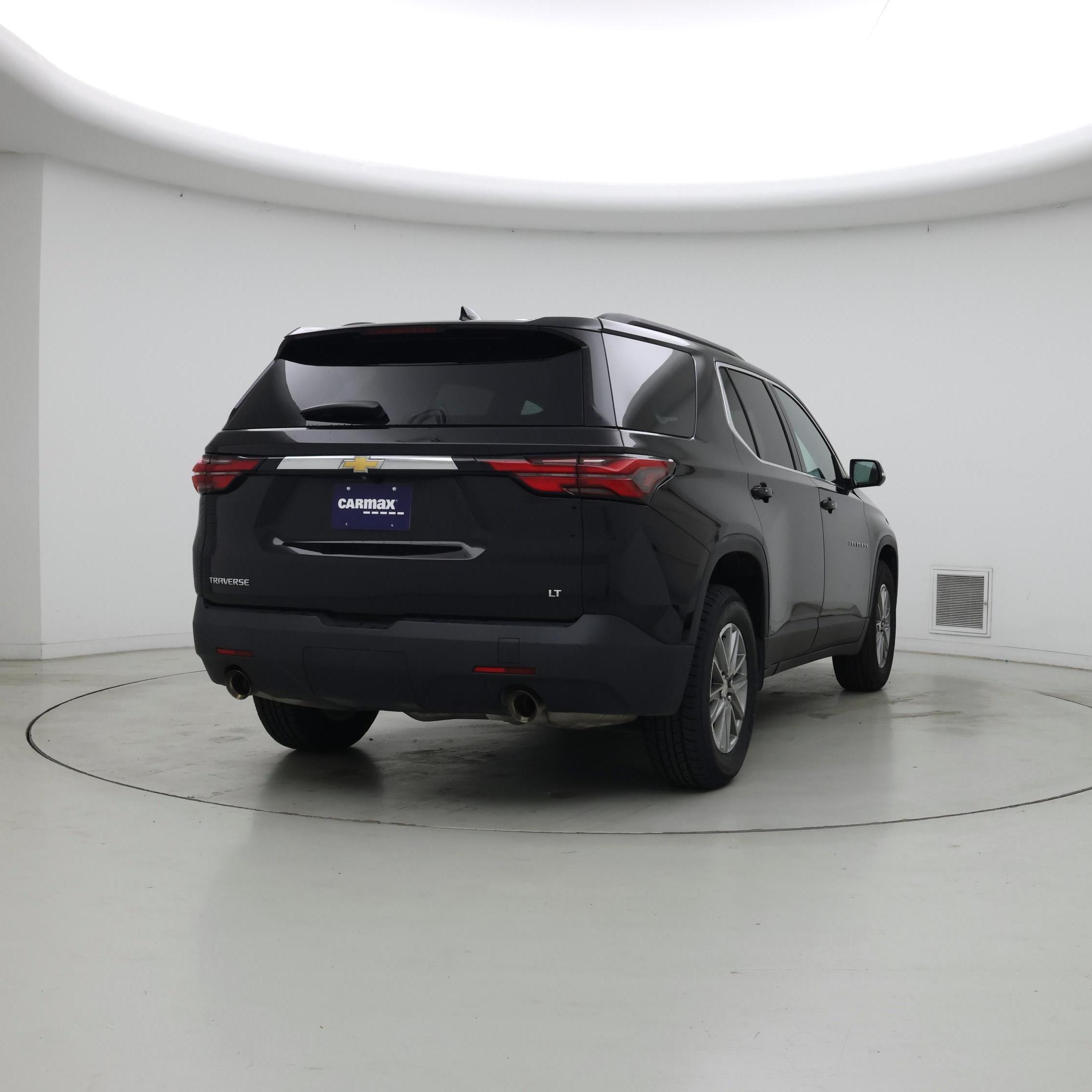Thumbnail: 2023 Chevrolet Traverse - 8