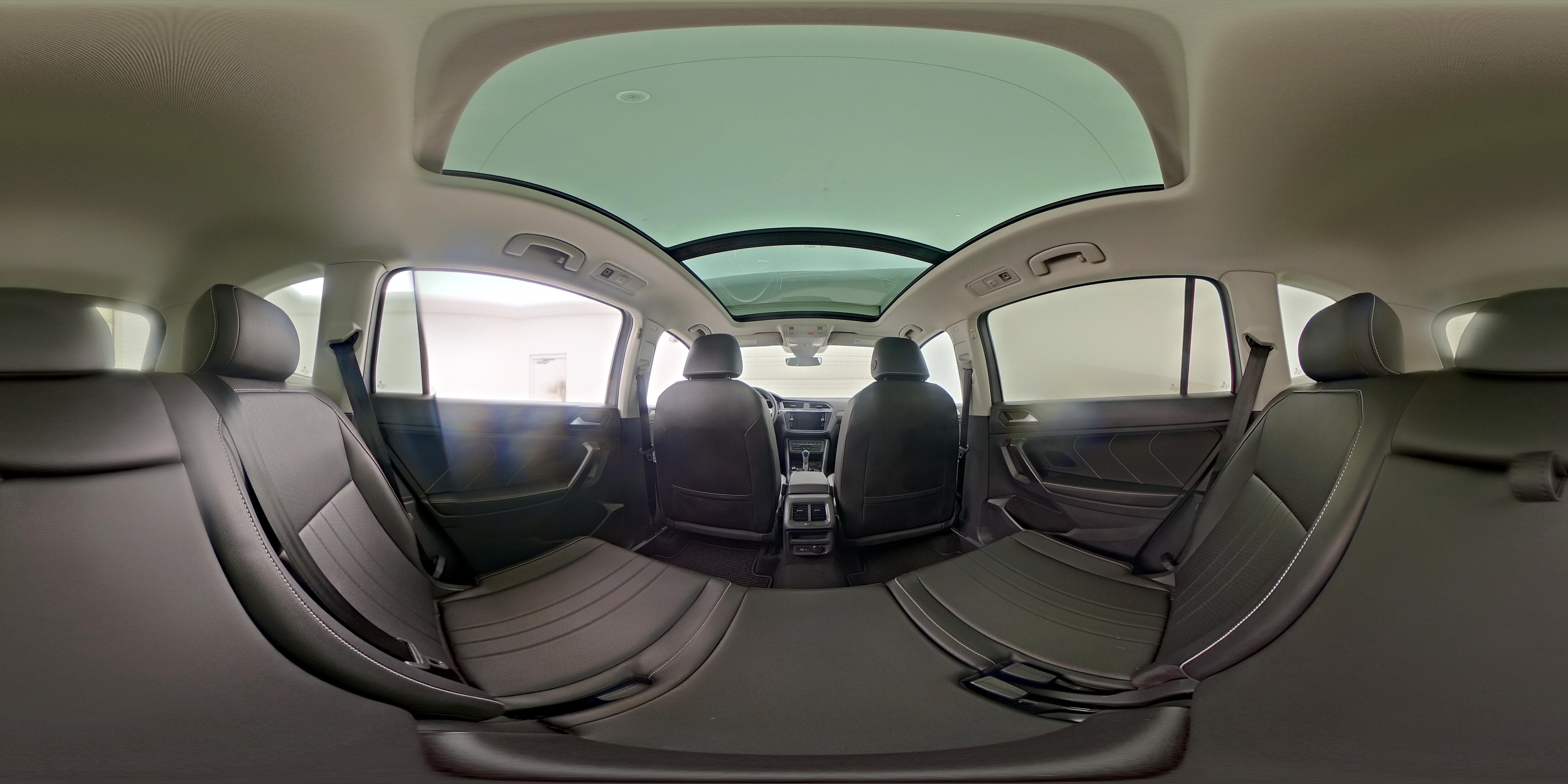 2023 Volkswagen Tiguan SE - Photo 26