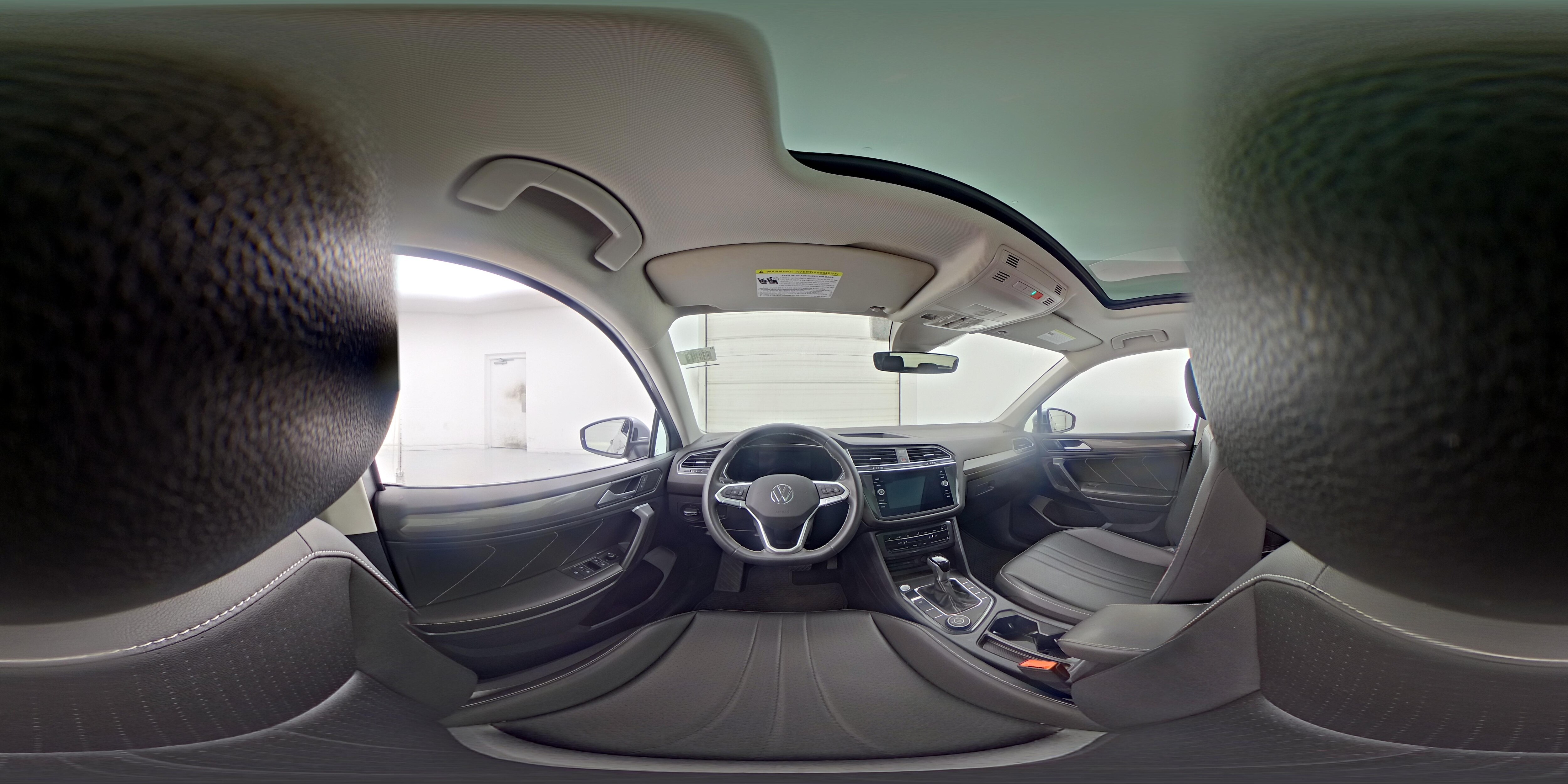 2023 Volkswagen Tiguan SE - Photo 27