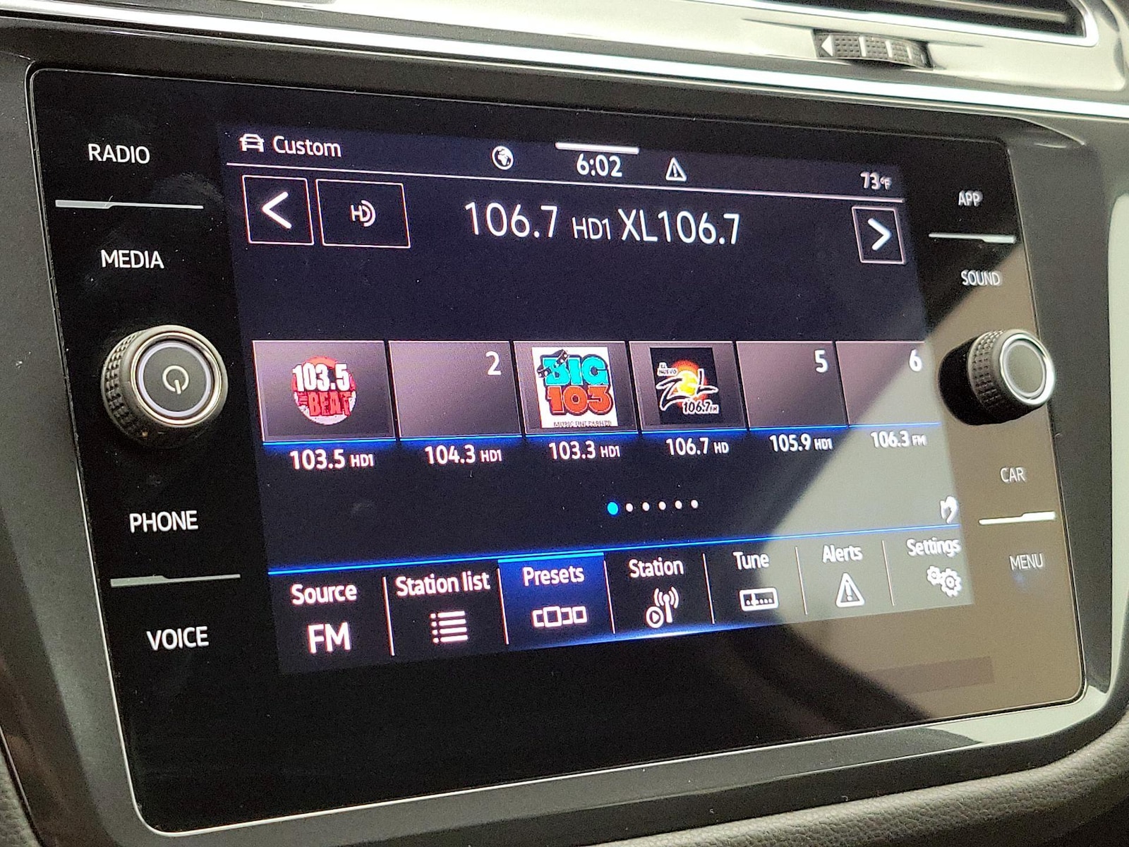 2023 Volkswagen Tiguan SE - Photo 16