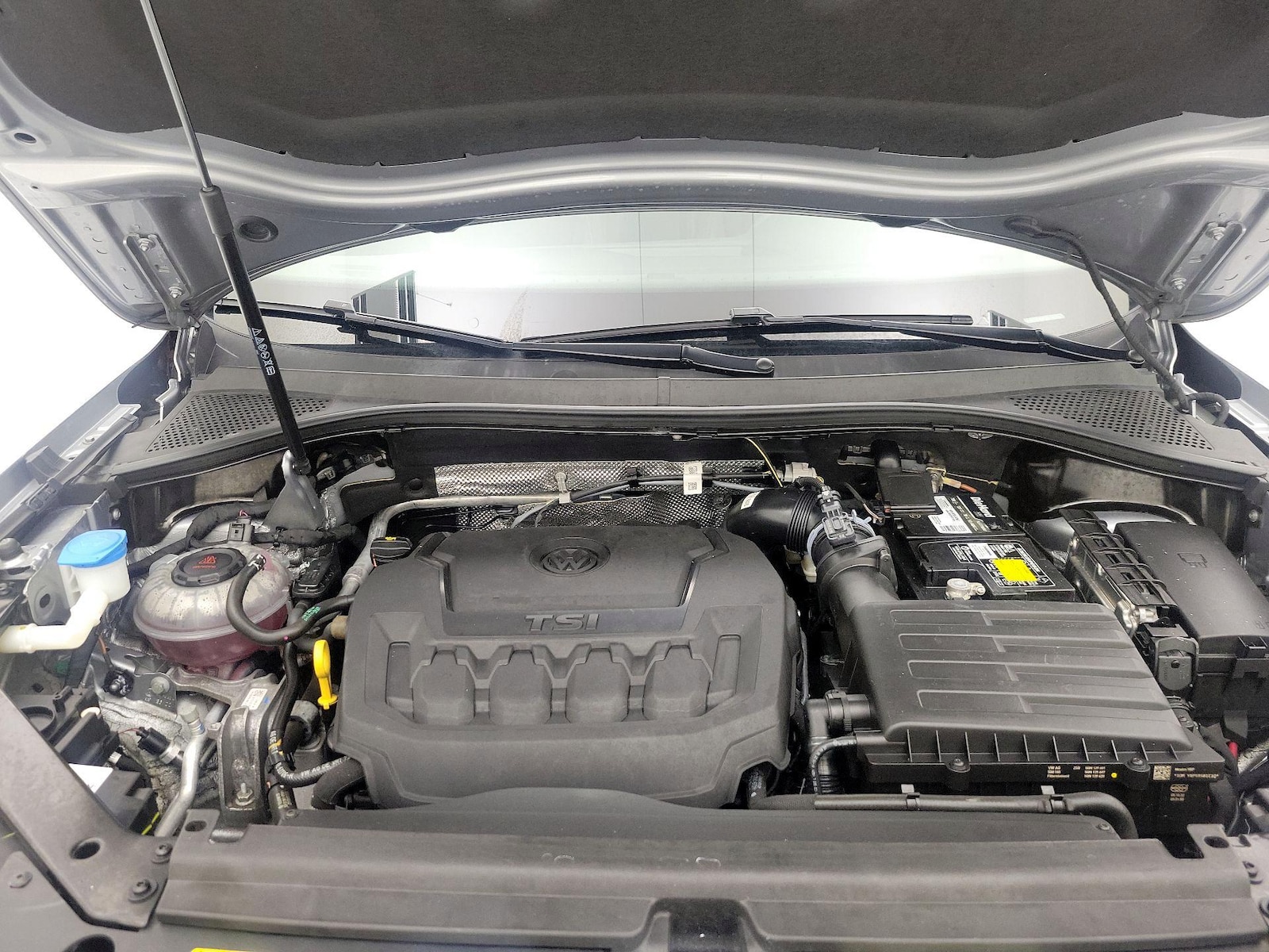 2023 Volkswagen Tiguan SE - Photo 23