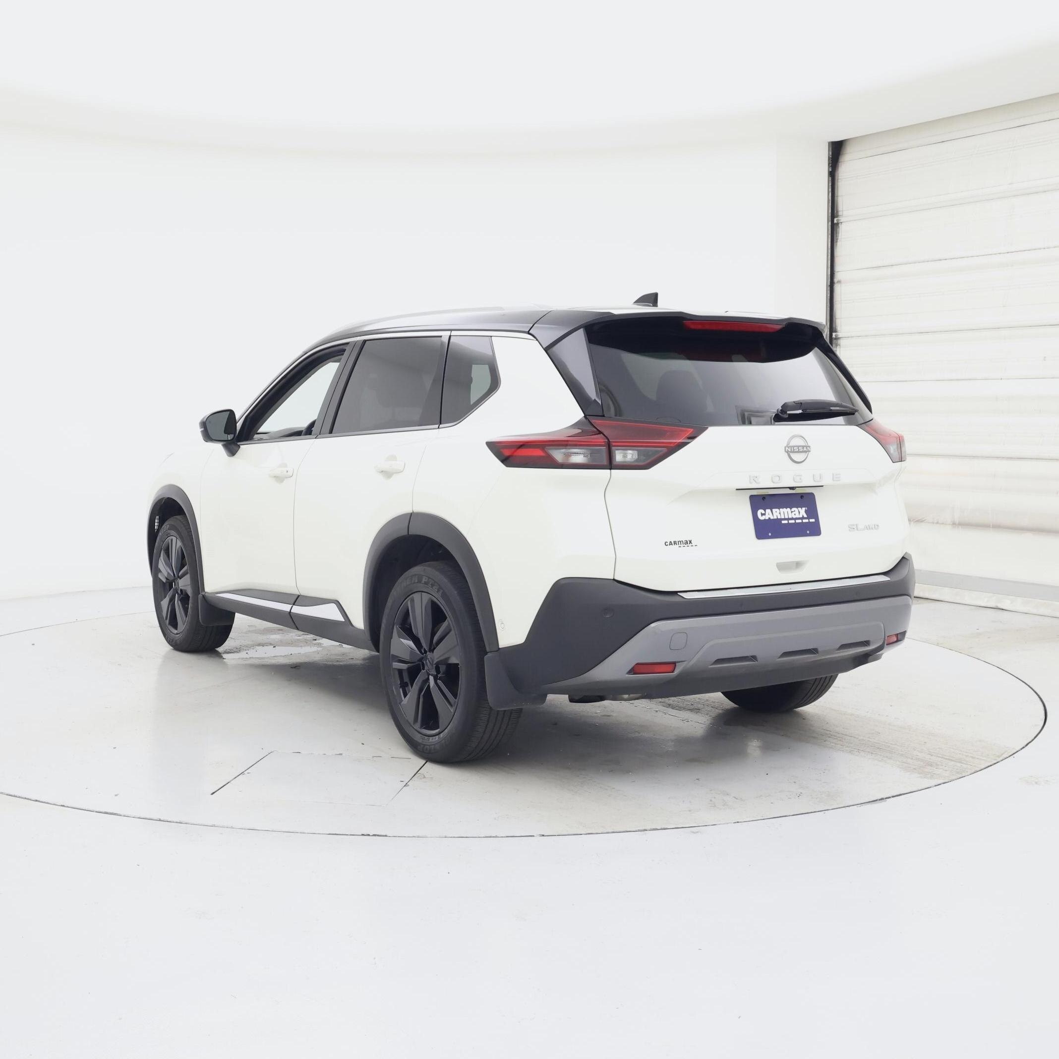 Thumbnail: 2023 Nissan Rogue - 2