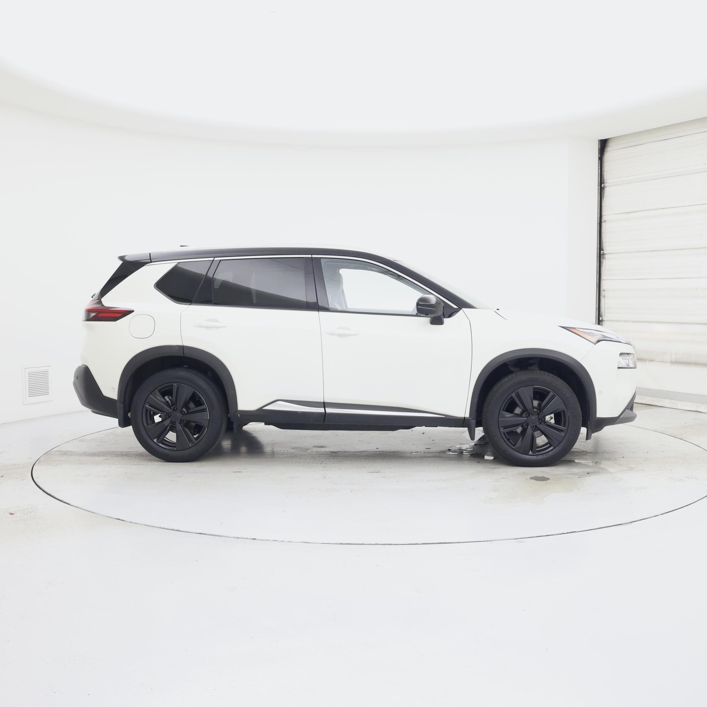 Thumbnail: 2023 Nissan Rogue - 7