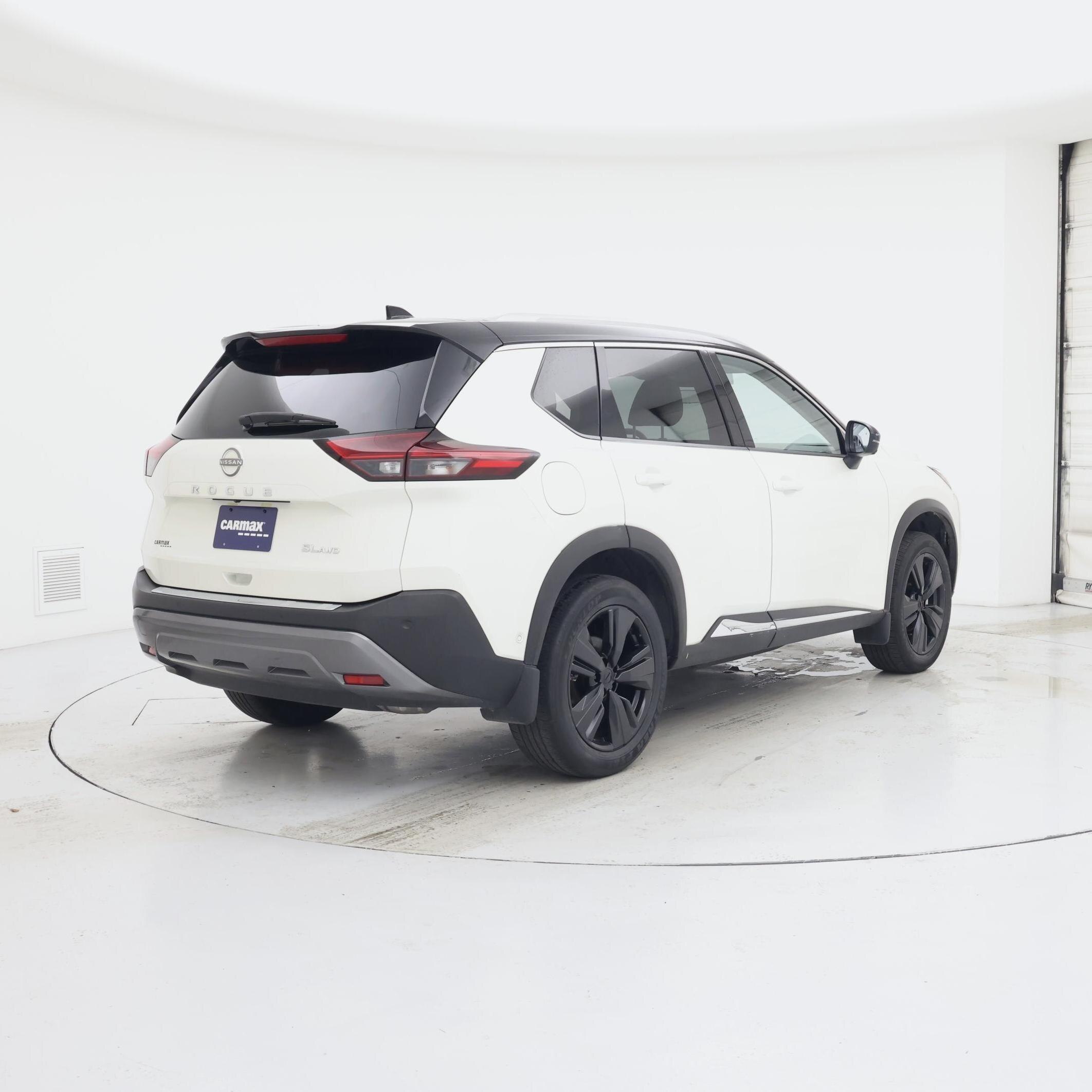 Thumbnail: 2023 Nissan Rogue - 8