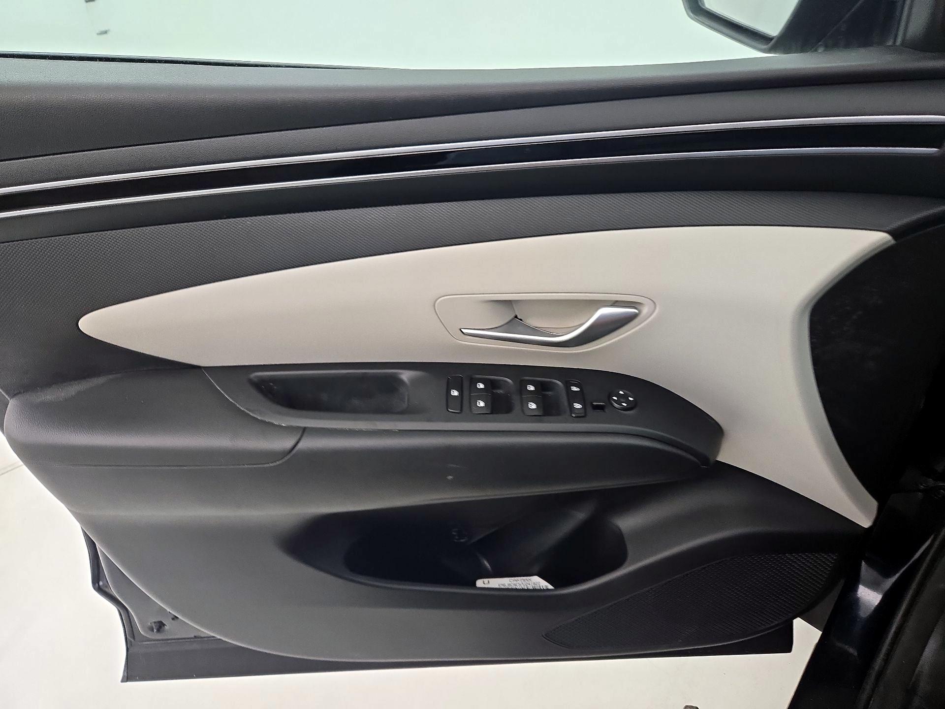 Thumbnail: 2023 Hyundai Tucson - 12