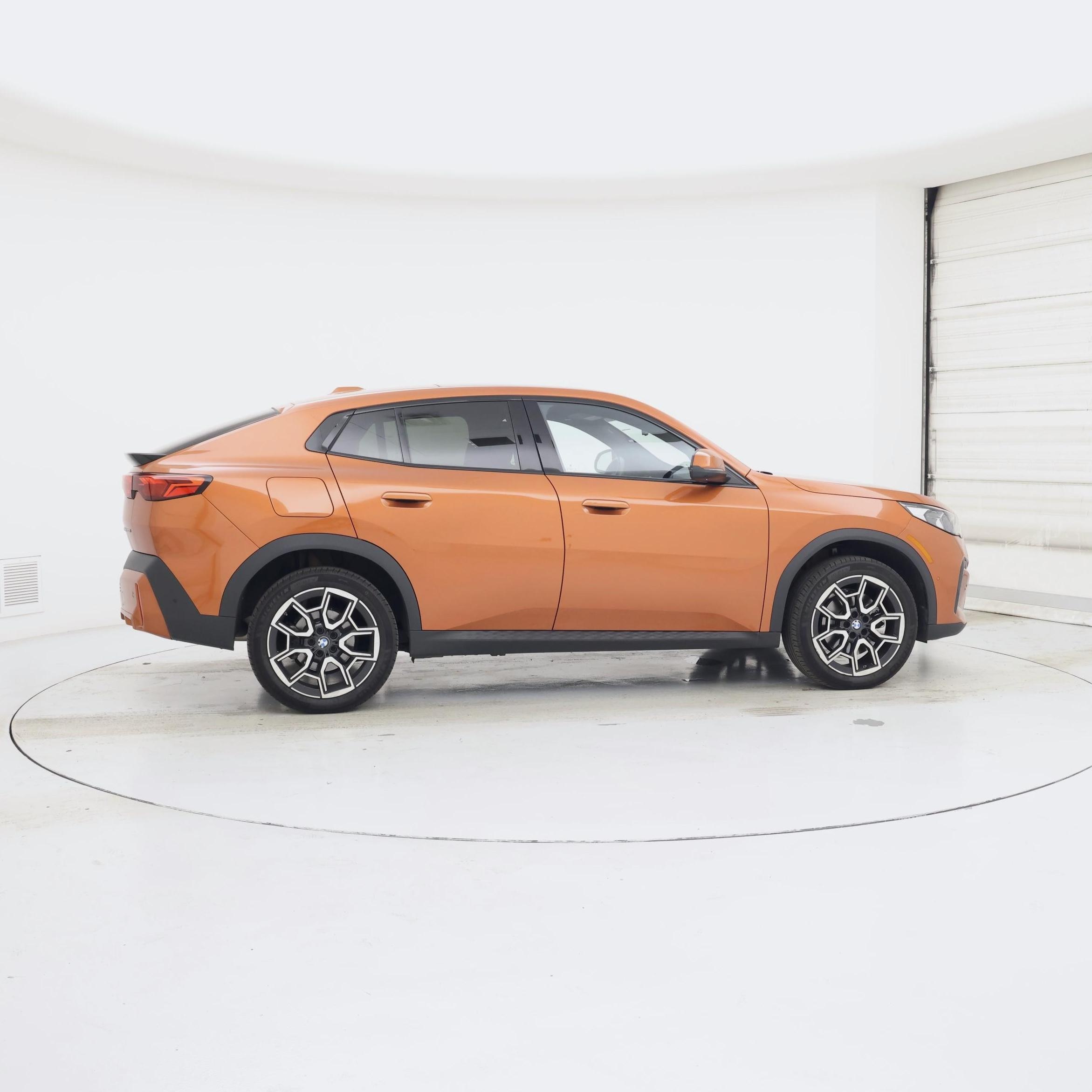 Thumbnail: 2025 BMW X2 - 7